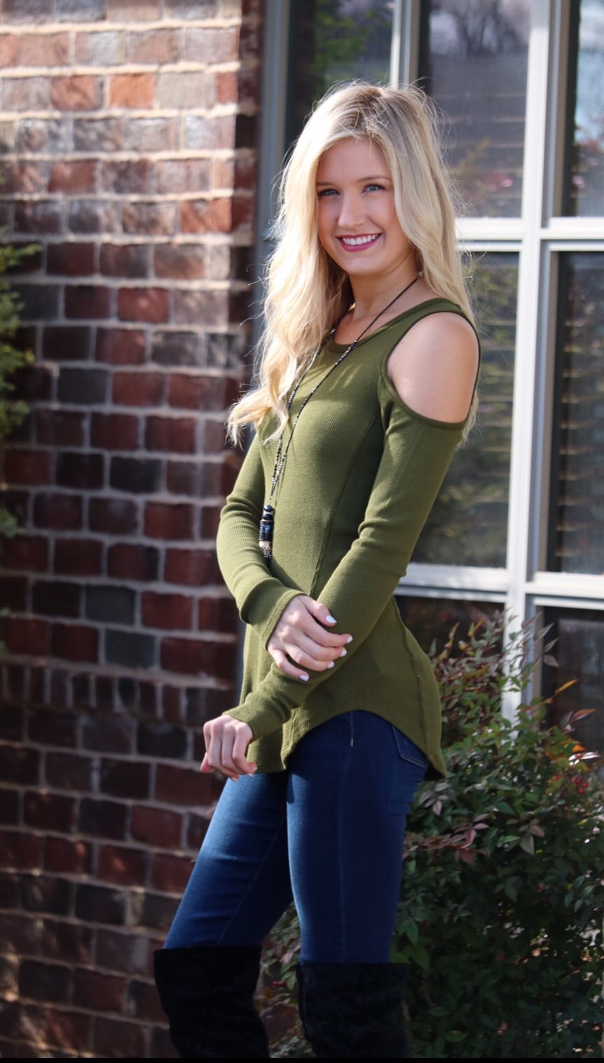 BOBI SuperSoft CUT IT OUT Thermal Cold Shoulder ScoopHem Top