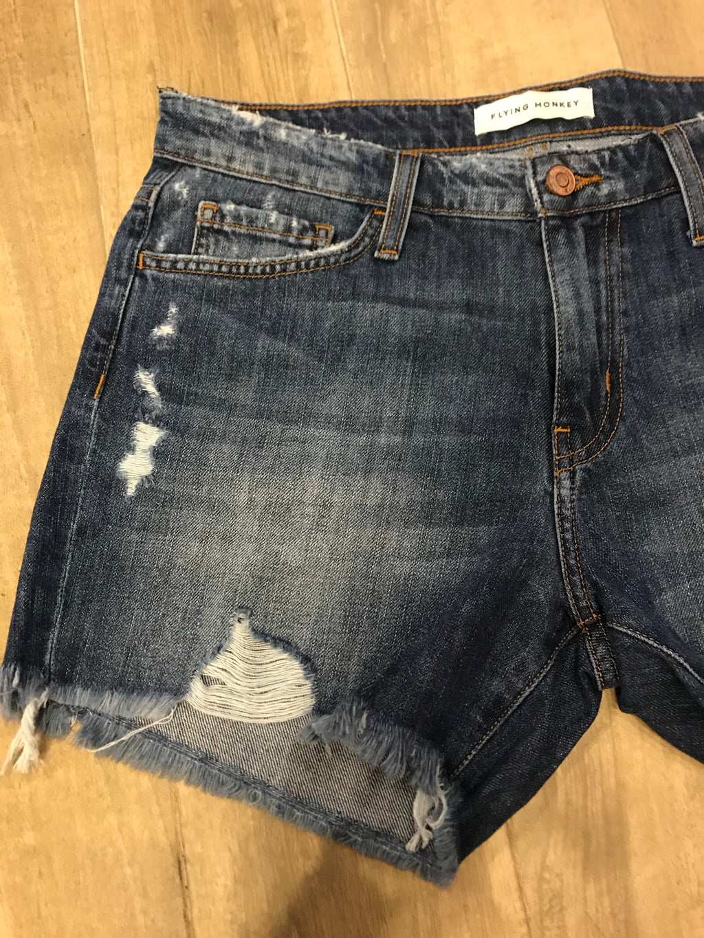 FLYING MONKEY Distressed Boyfriend ALIBI BLUE Jean Shorts