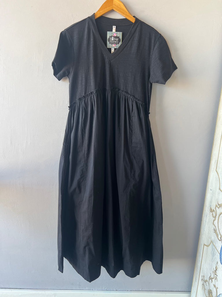 IVY JANE Midi EXHALE Tee Dress