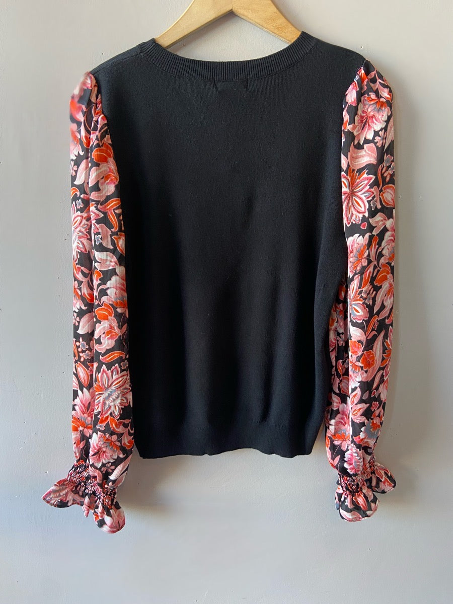 AVERY Contrast Floral Sleeve Sweater Top