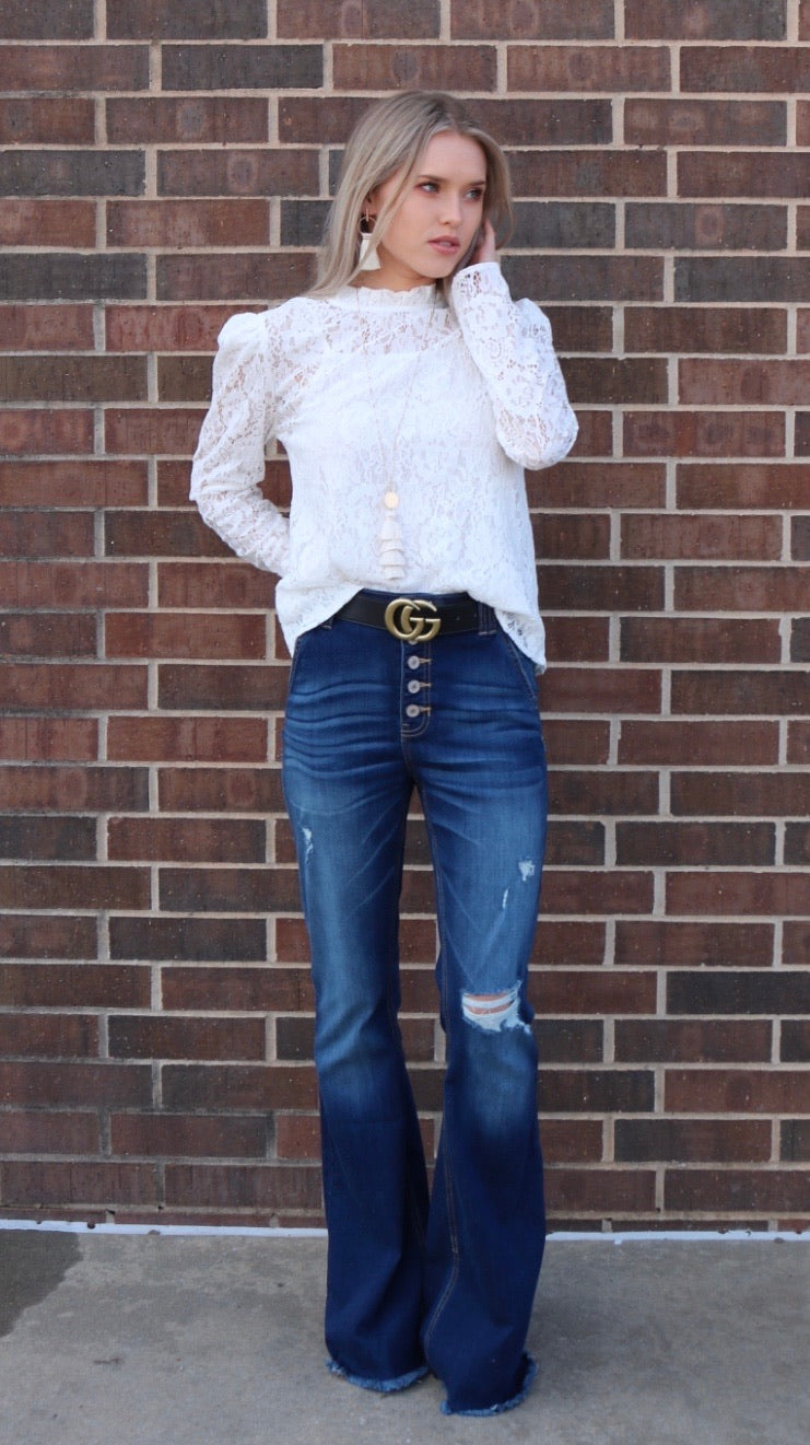 Mittoshop ARTFUL Lace Gathered MockNeck PuffSleeve Top