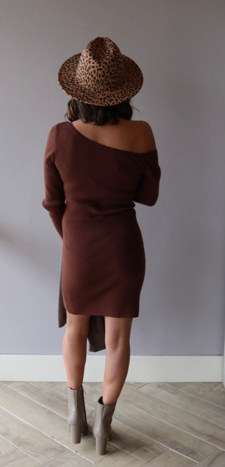 *LE LIS! CHARMED RibKnit OneShoulder Sweater Dress