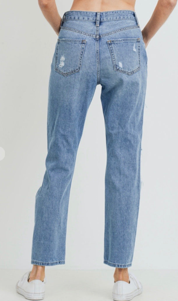 JBD SERENA Super Distressed Girlfriend Jean