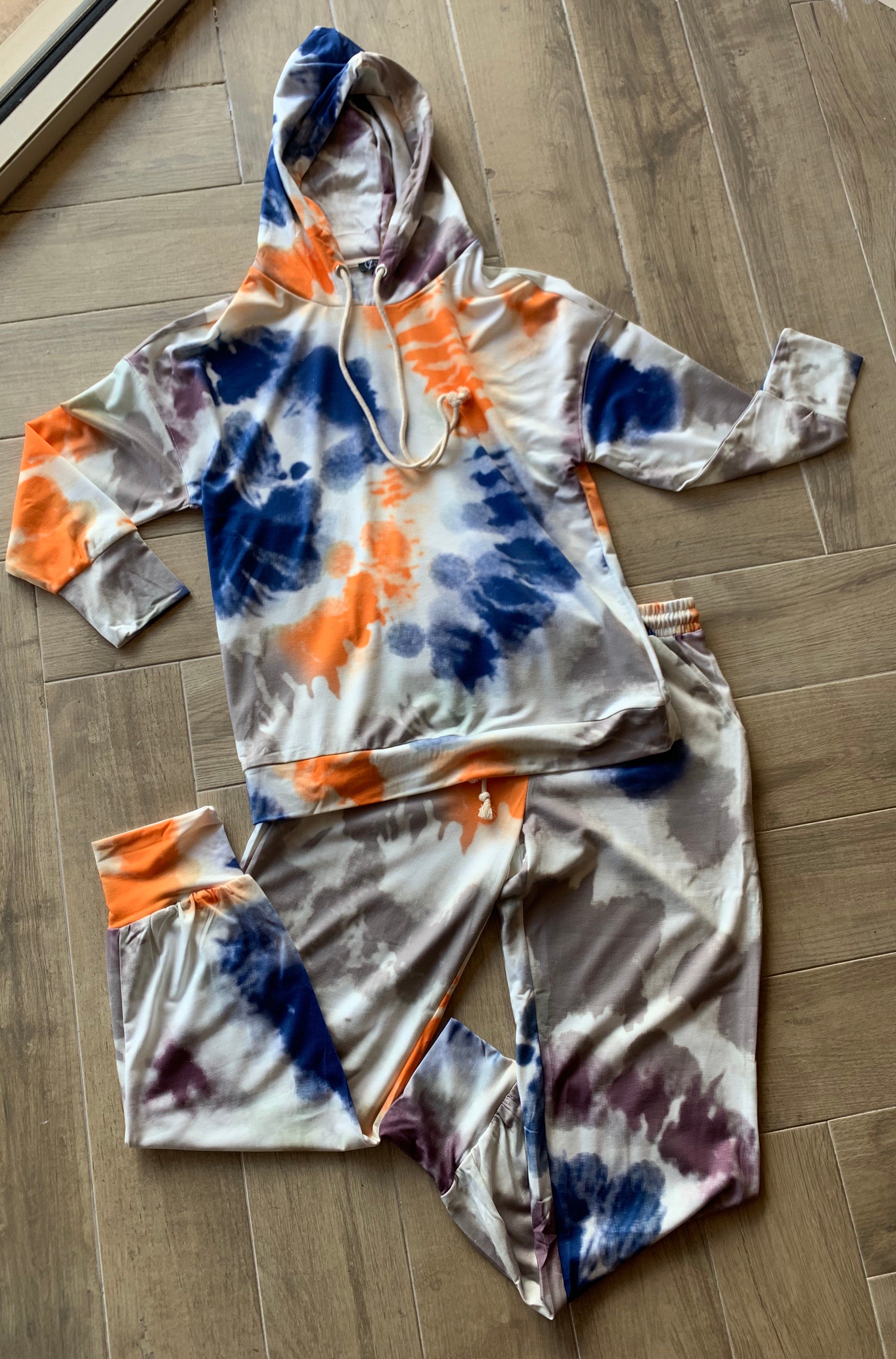 CHASING 2 PC Tie~Dye Hoodie