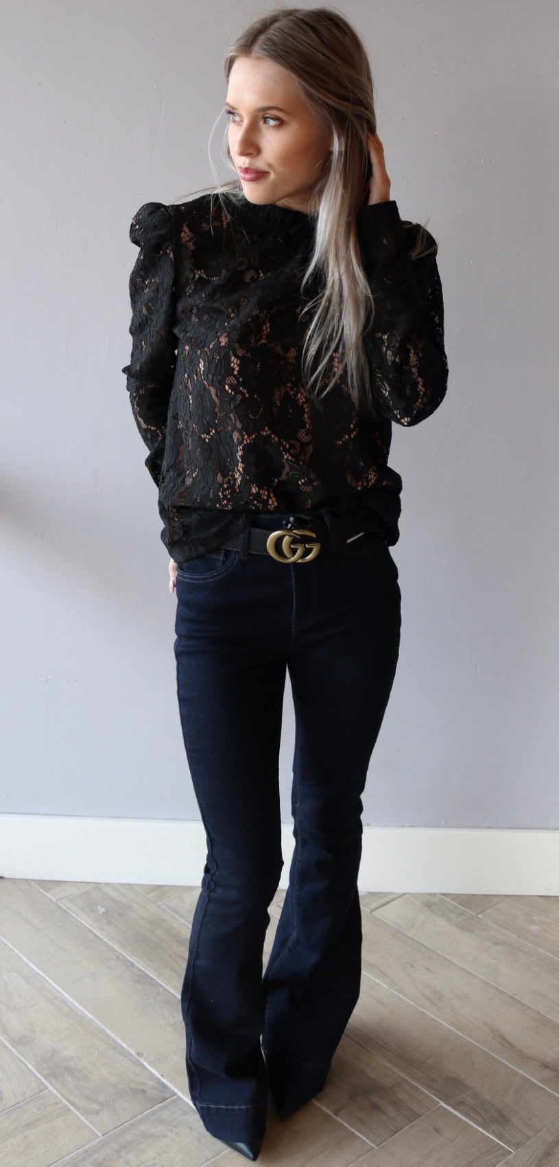 Mittoshop ARTFUL Lace Gathered MockNeck PuffSleeve Top