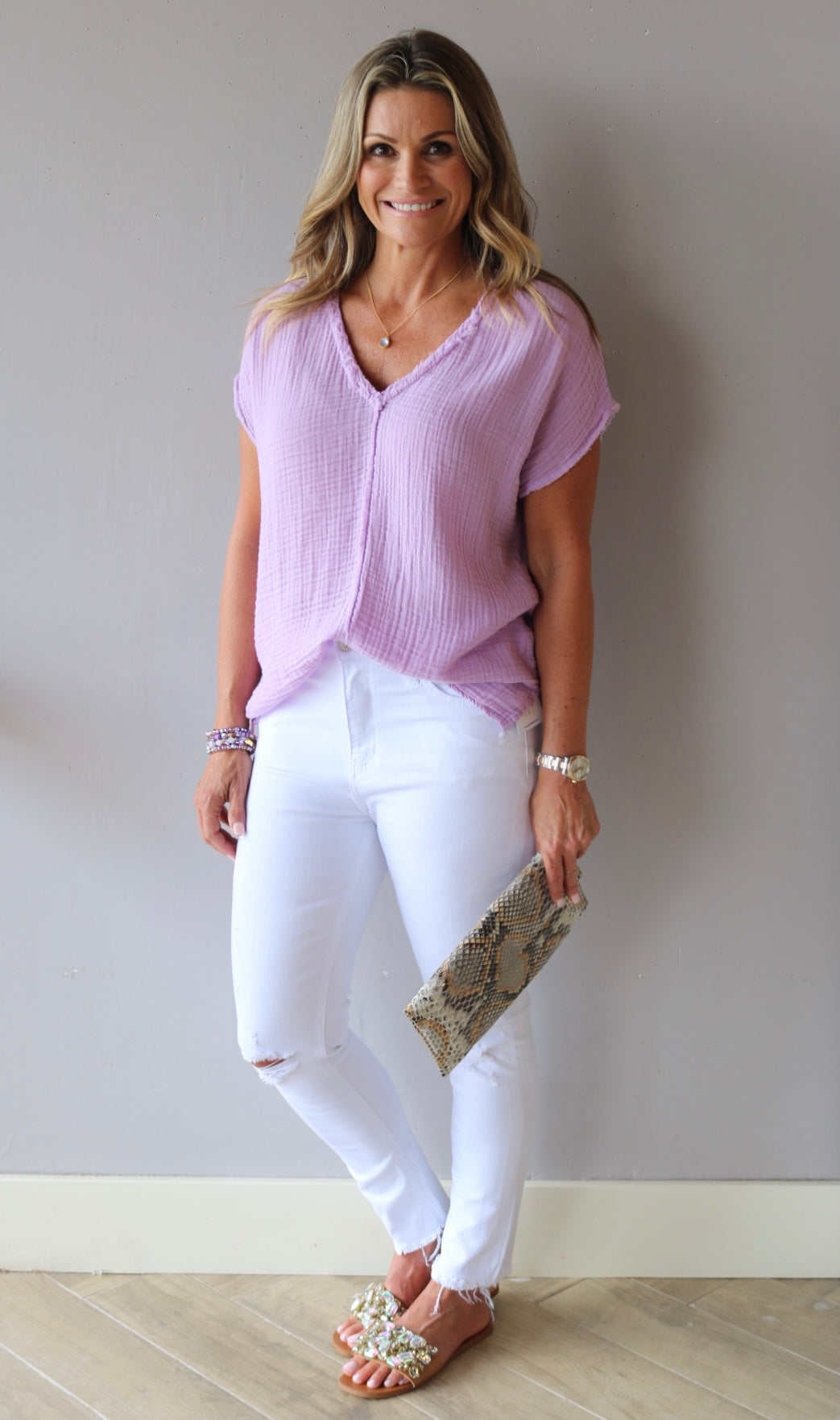 *MICHAEL STARS DoubleGauze DRAYA Hilo V-Neck Top