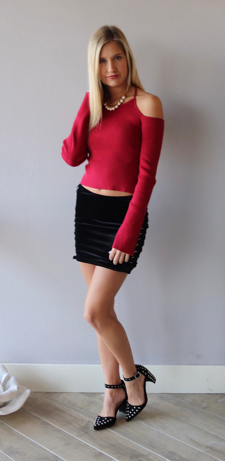 CUPIDS WAY ColdShoulder RibKnit Halter Top