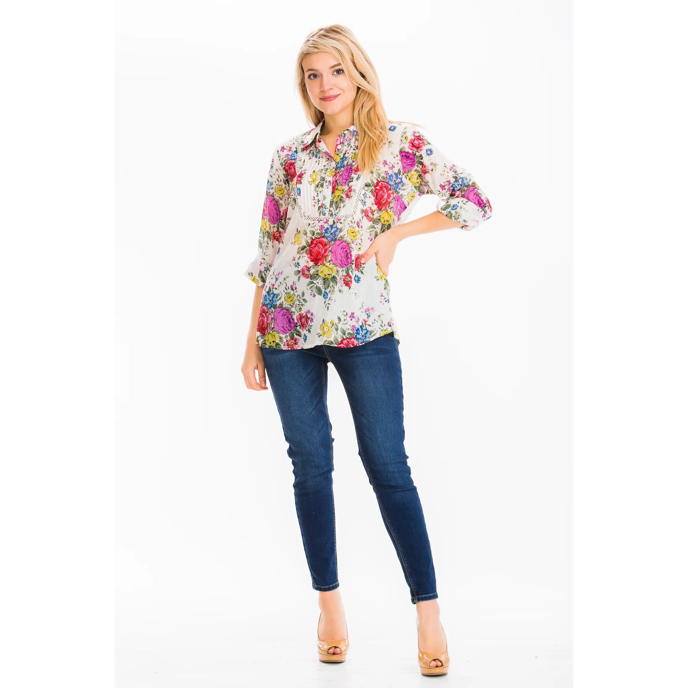 *SACRED Floral Lace Detail Top