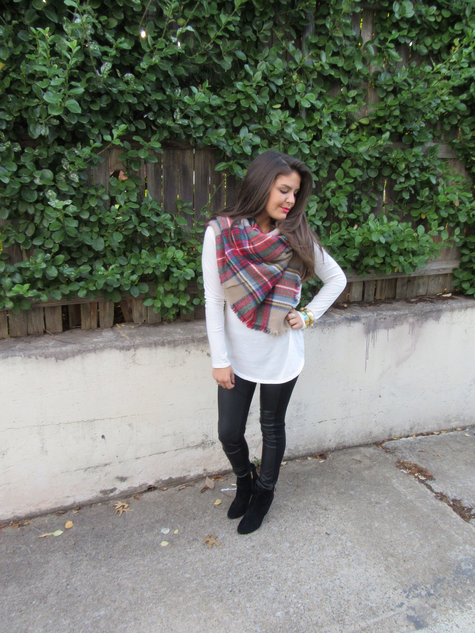 KATE Plaid Blanket Fringe Scarf