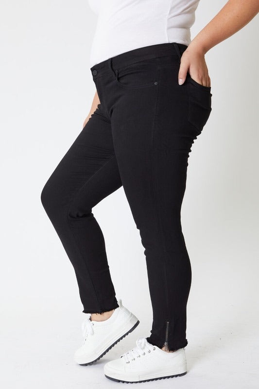 MESMERIZE Curvy Ankle Zip Skinny Jeans