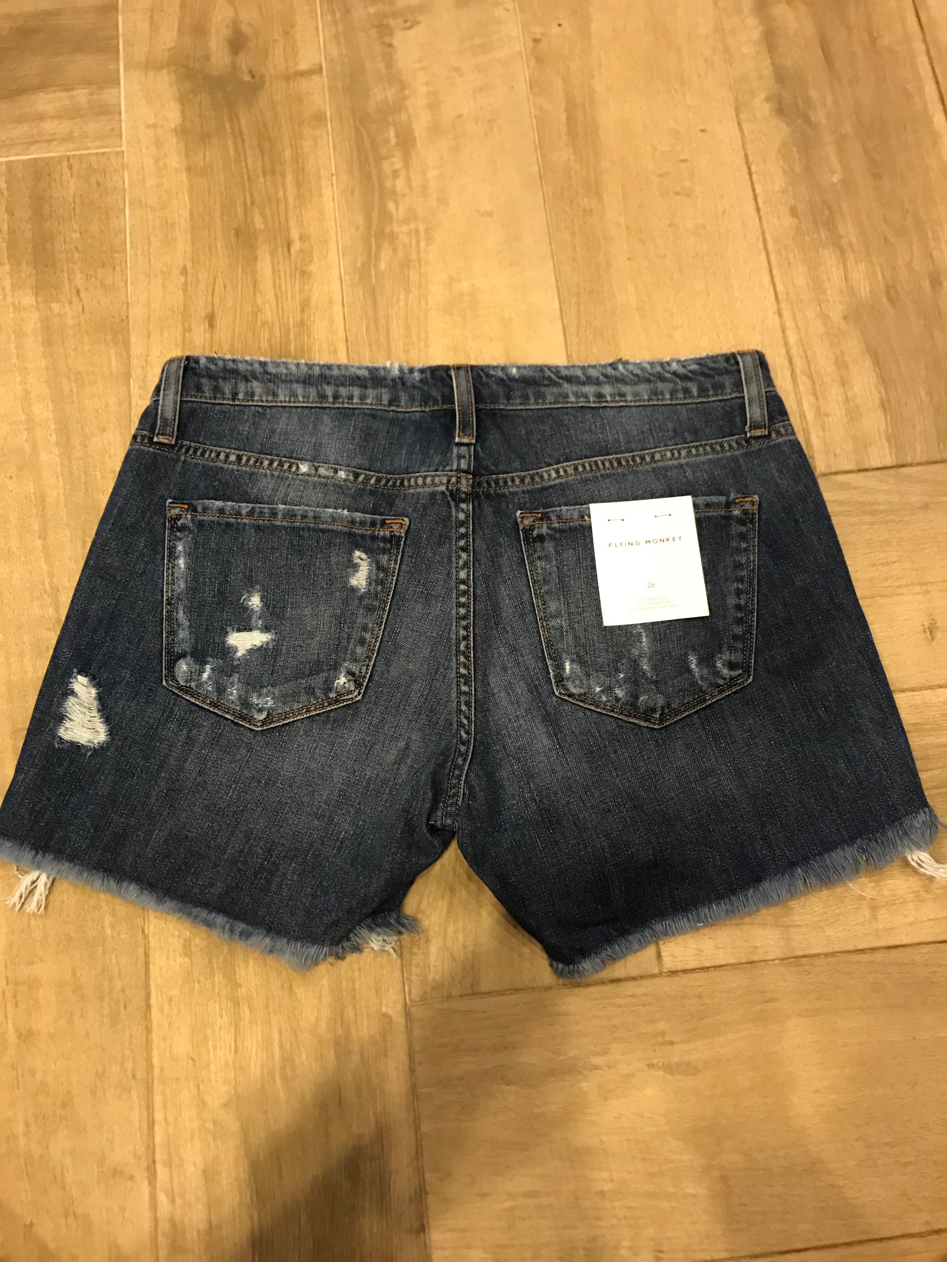 FLYING MONKEY Distressed Boyfriend ALIBI BLUE Jean Shorts