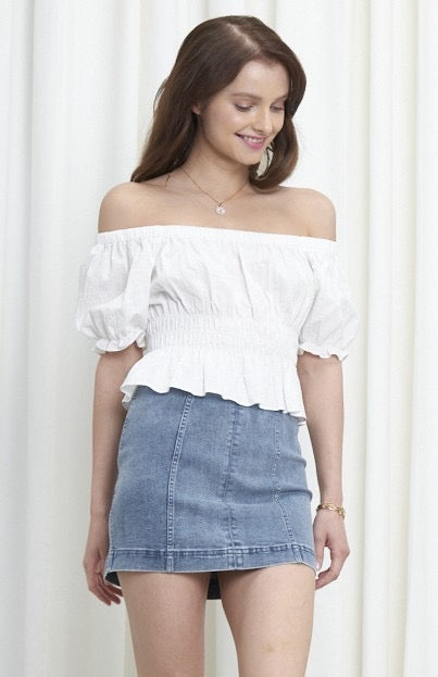 LEAGUE OffShoulder SmockWaist Top