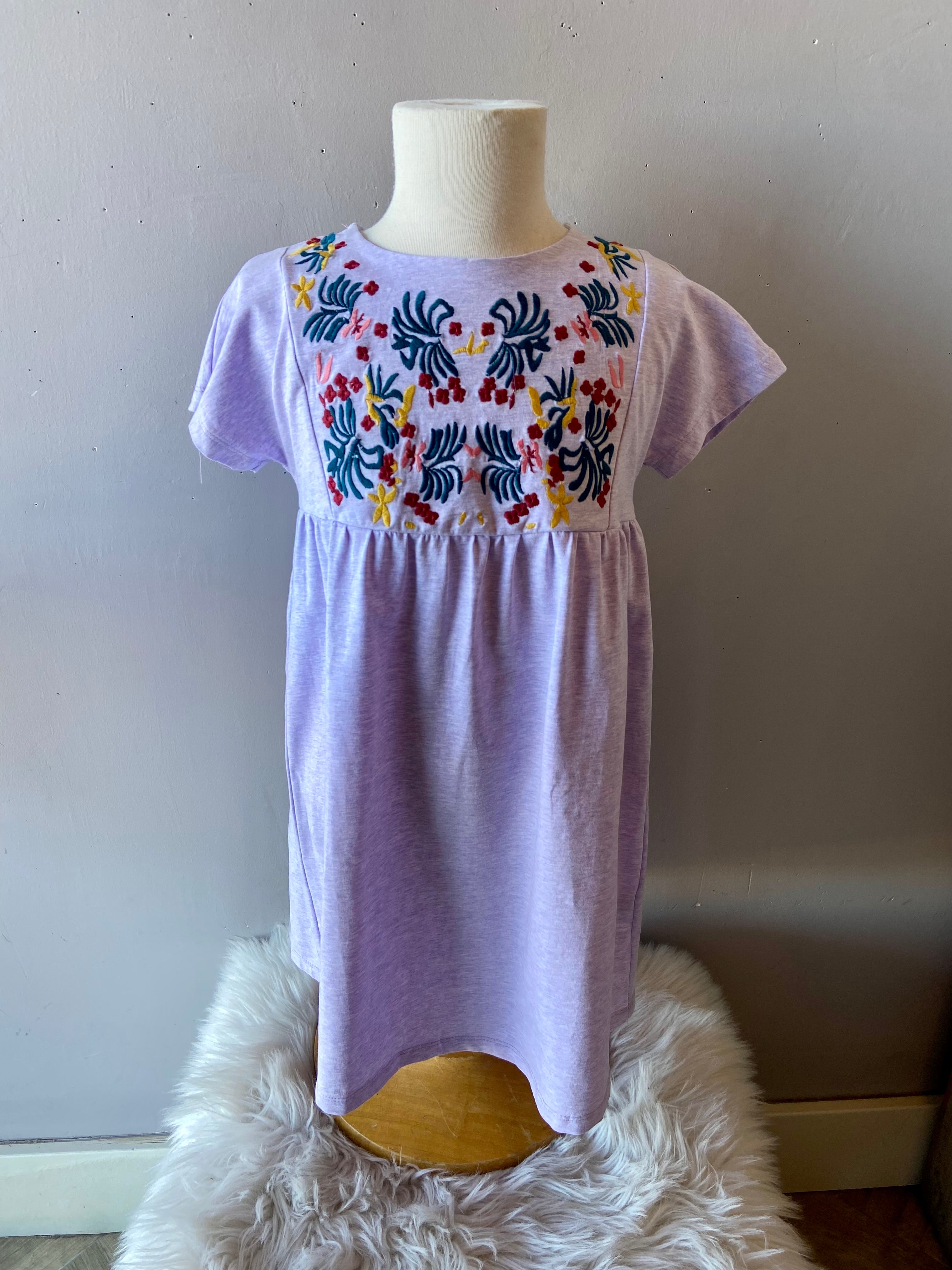 AARON & AMBER Lavender TEACHERS PET Embroidered Floral Dress
