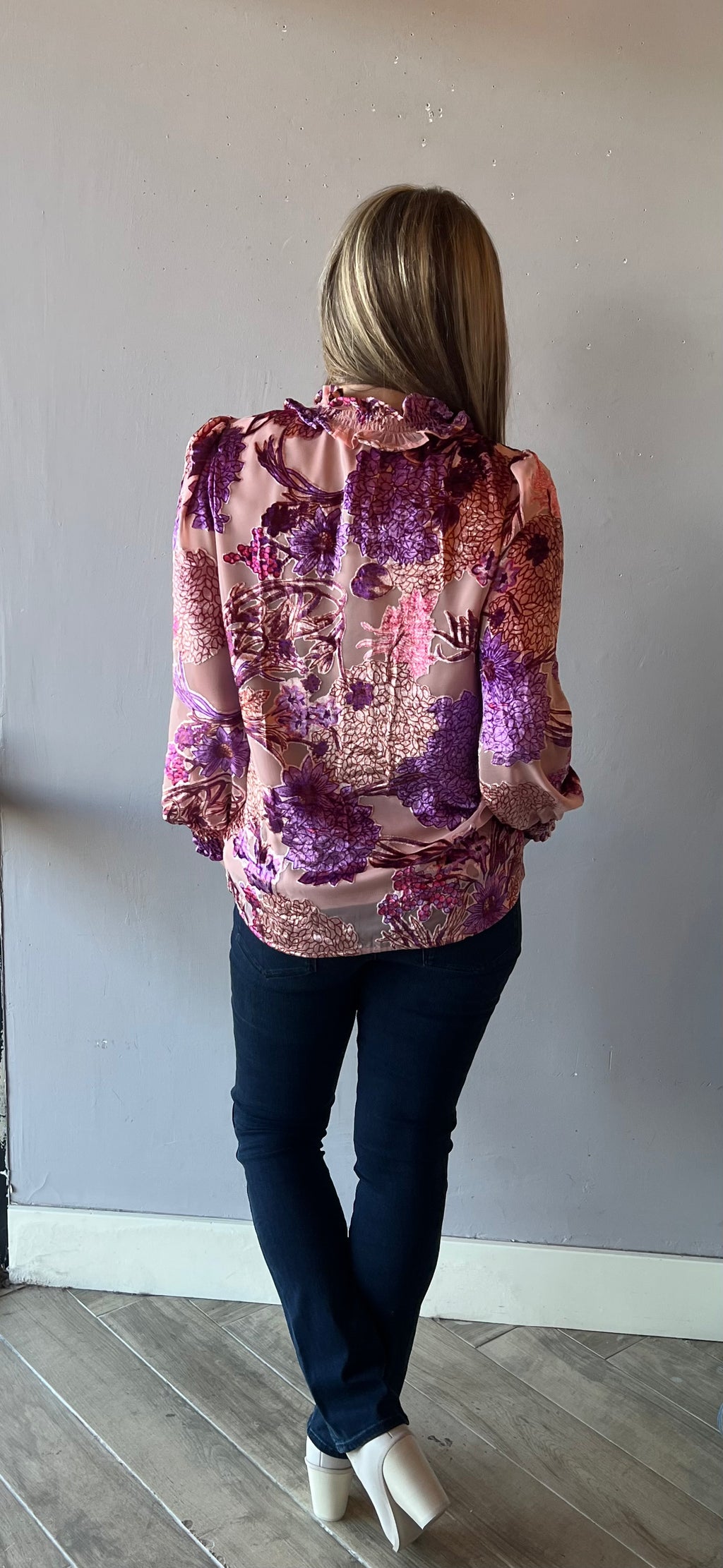 *IVY JANE Burn Out FROST Velvet Mock Neck Top