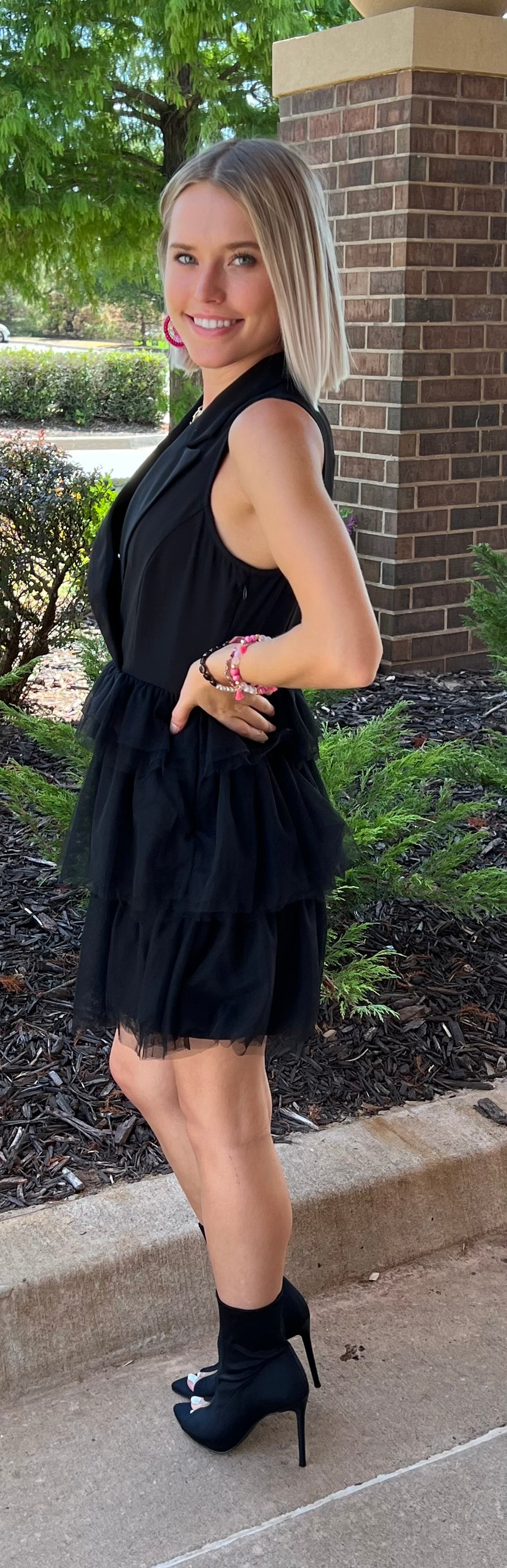 SHALLOW Collar Tiered Tank Dress