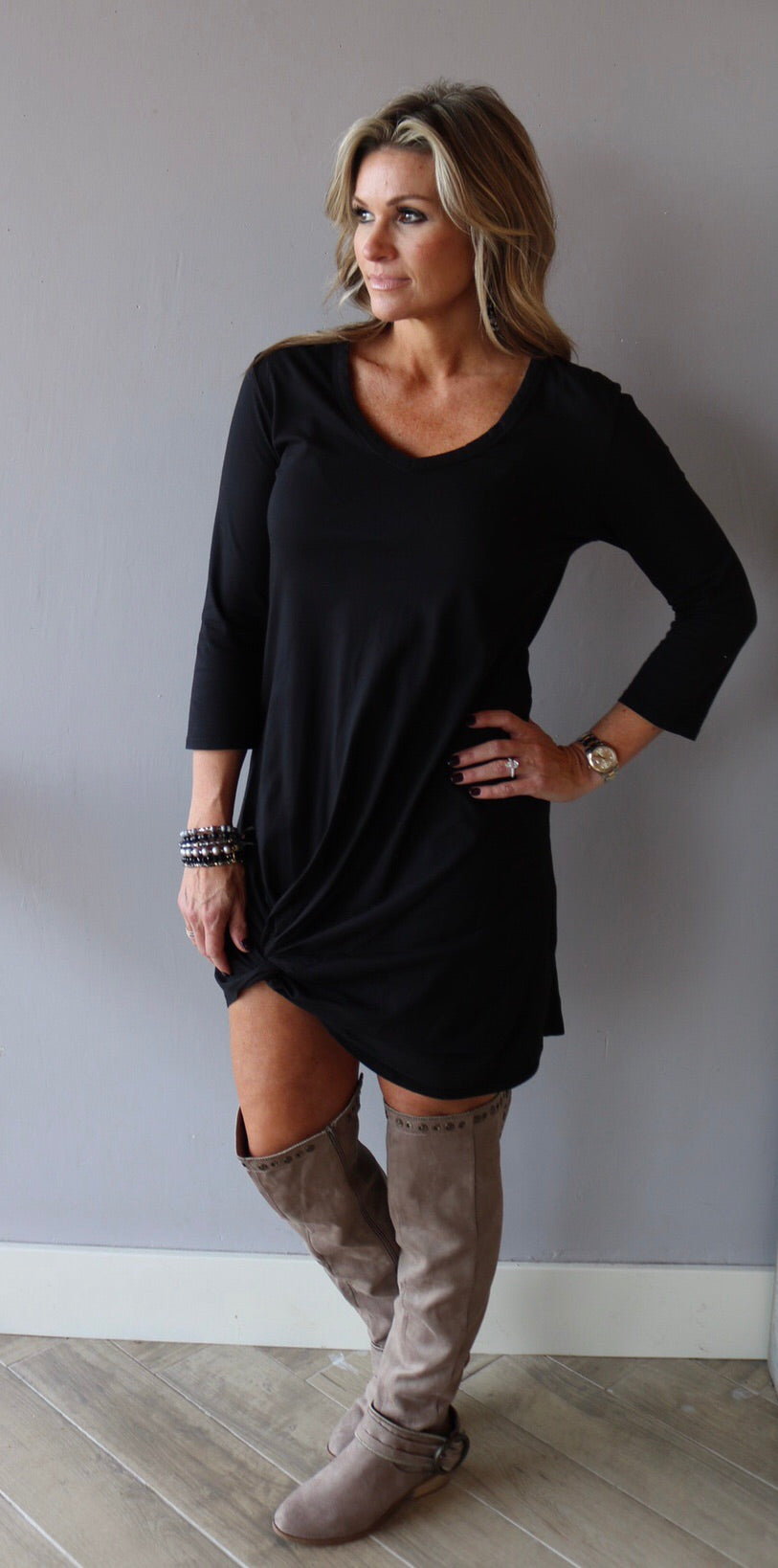 BOBI COLLIDE Bottom Twist V-Neck HalfSleeve Jersey Dress