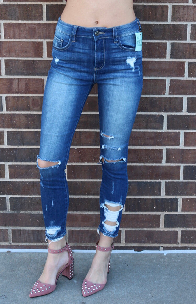 SO CAL HiRise Open Destructed Ankle Skinny Jean