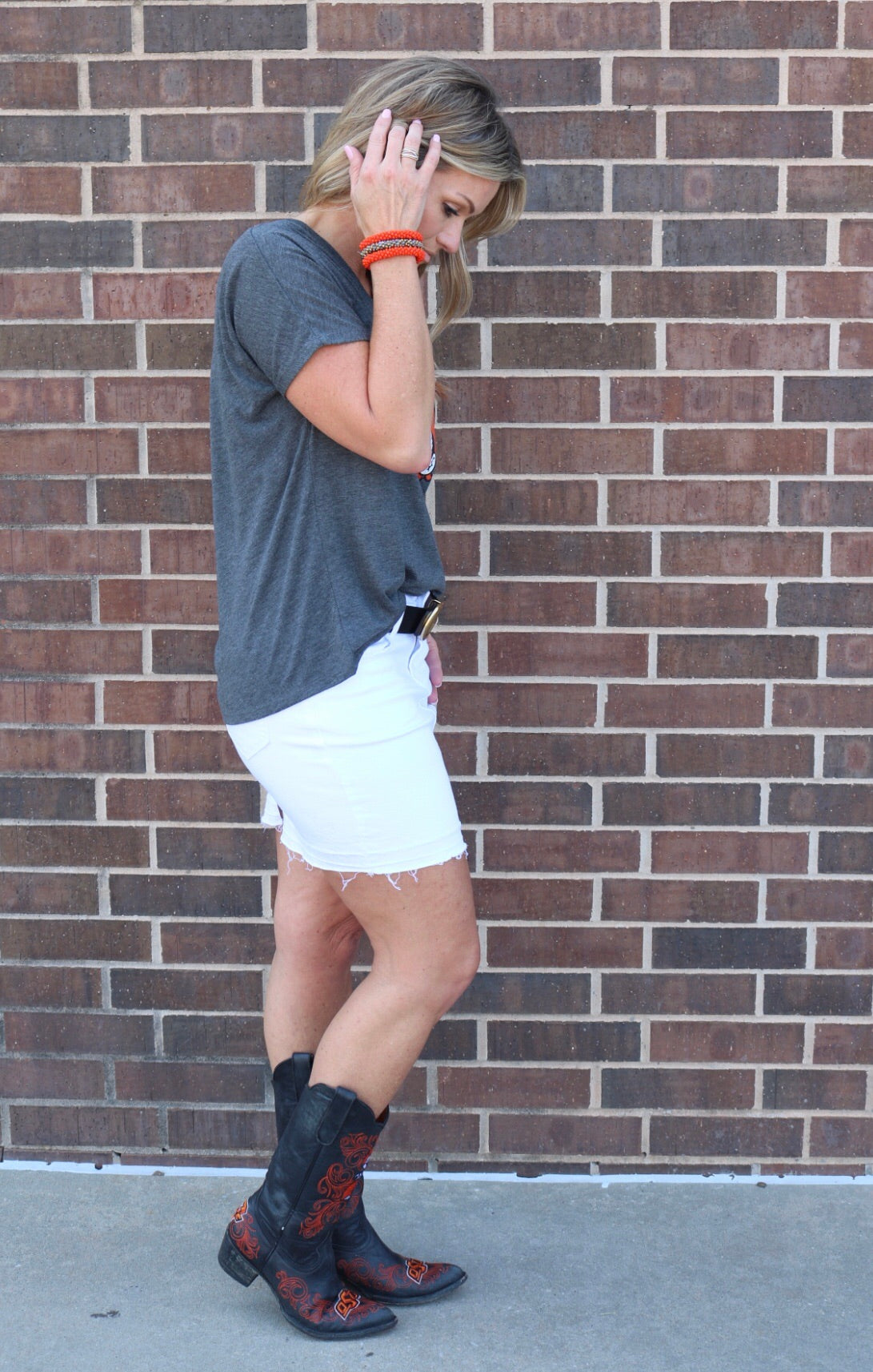 GAMEDAY COUTURE Logo VIBING WITH YOU Boyfriend Tee