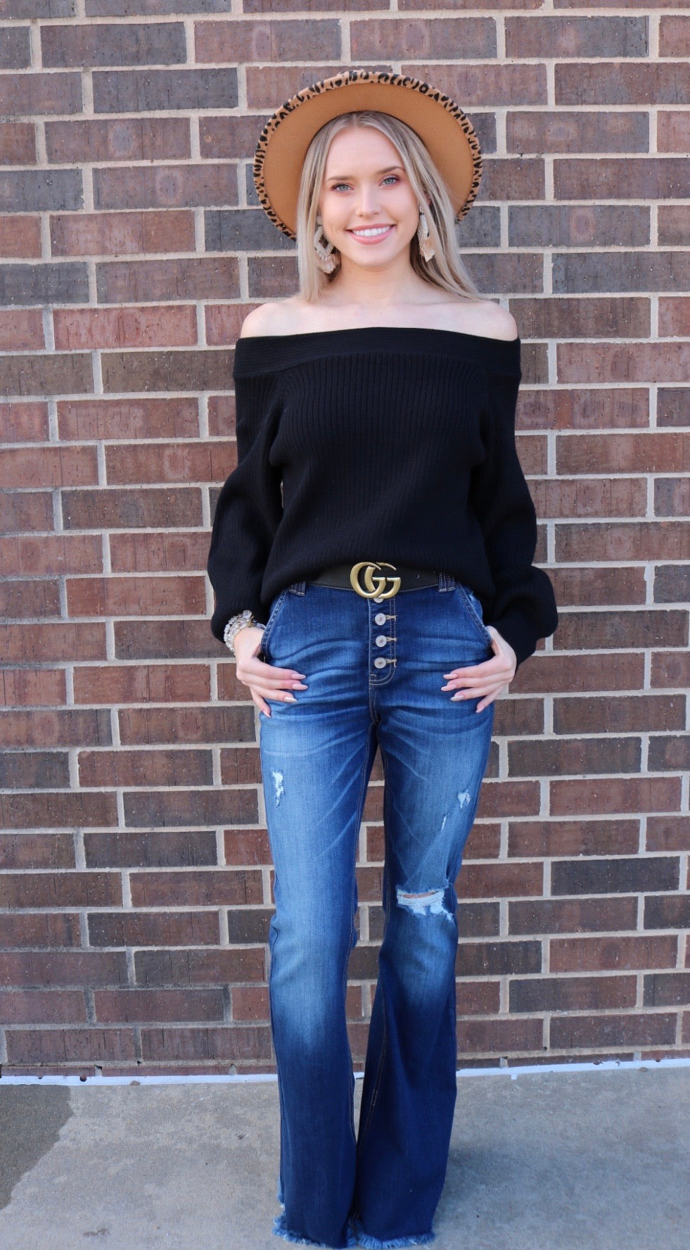 STELLAR OffShoulder BlousonSleeve RibKnit Top