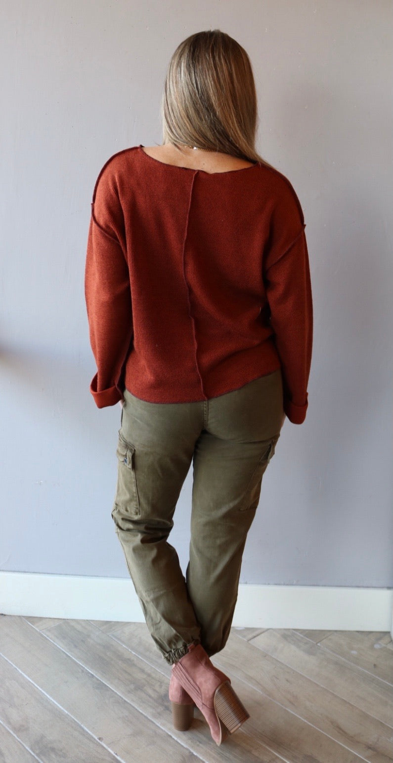 The Sang SURFACE NotchNeck WaistCrop LightWeight Sweater Top