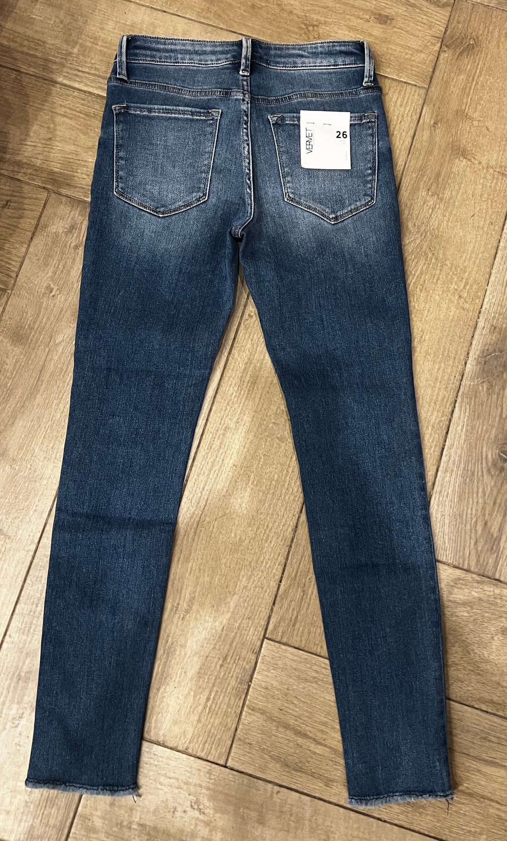 VERVET Mid~Rise AMBER Straight Jeans