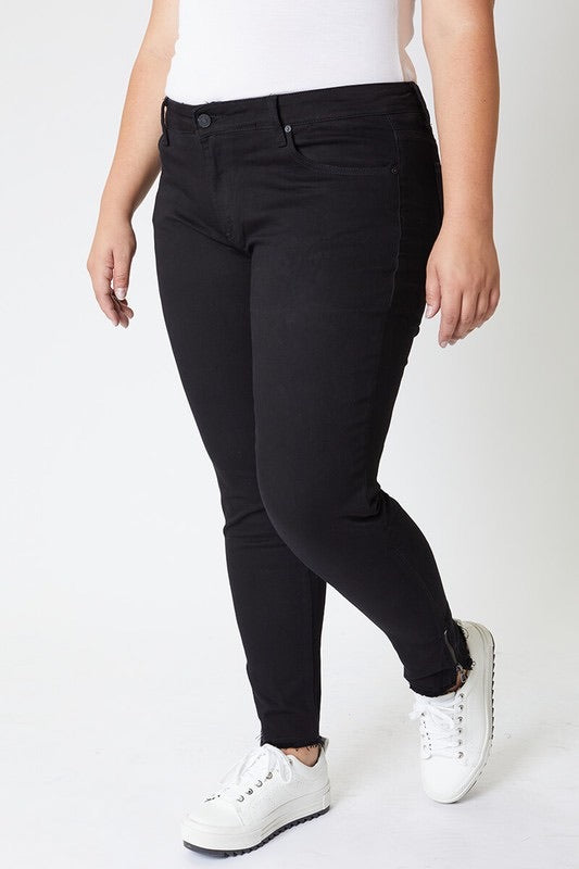 MESMERIZE Curvy Ankle Zip Skinny Jeans