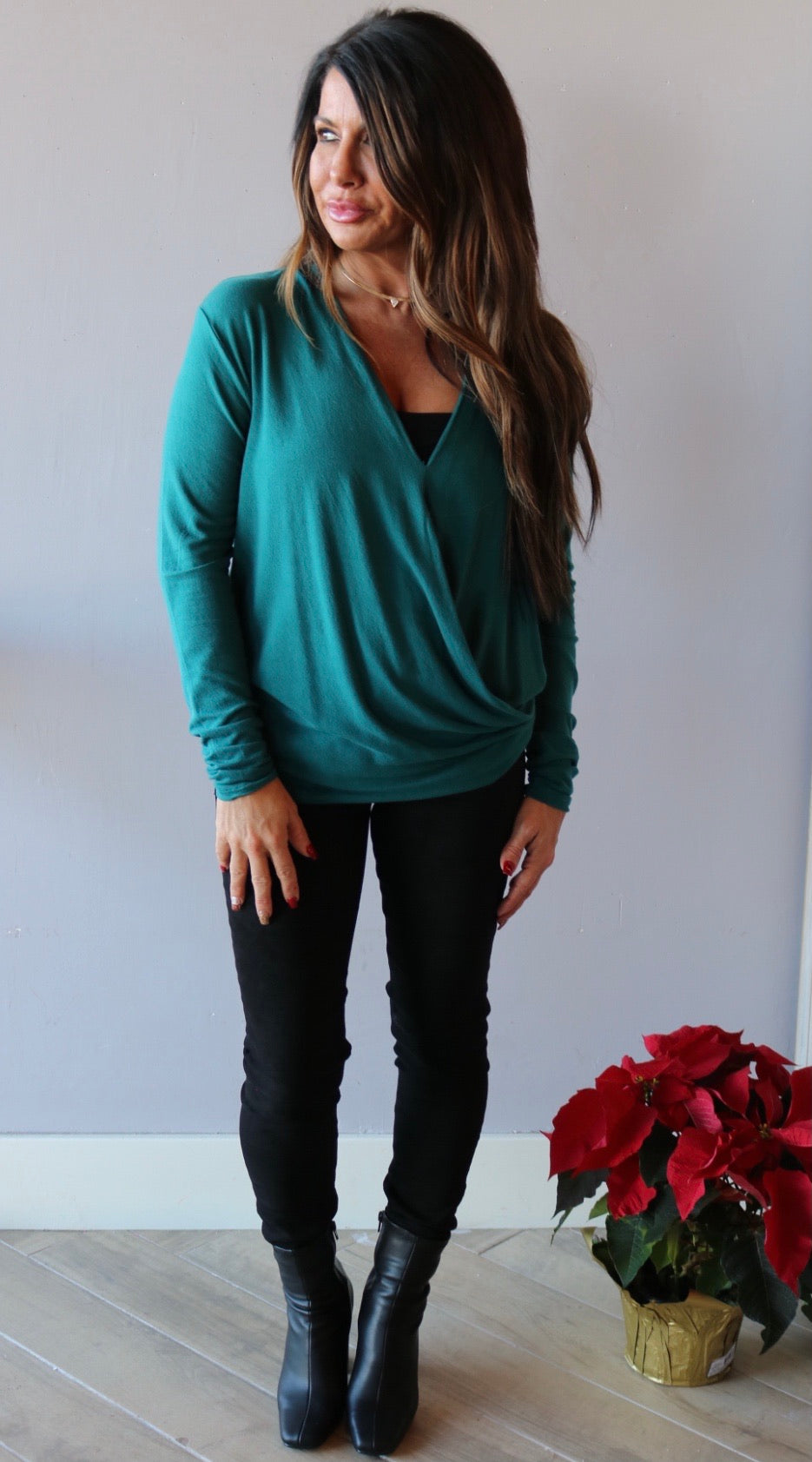 BOBI  CosmoJersey MYSTIQUE Surplice Top