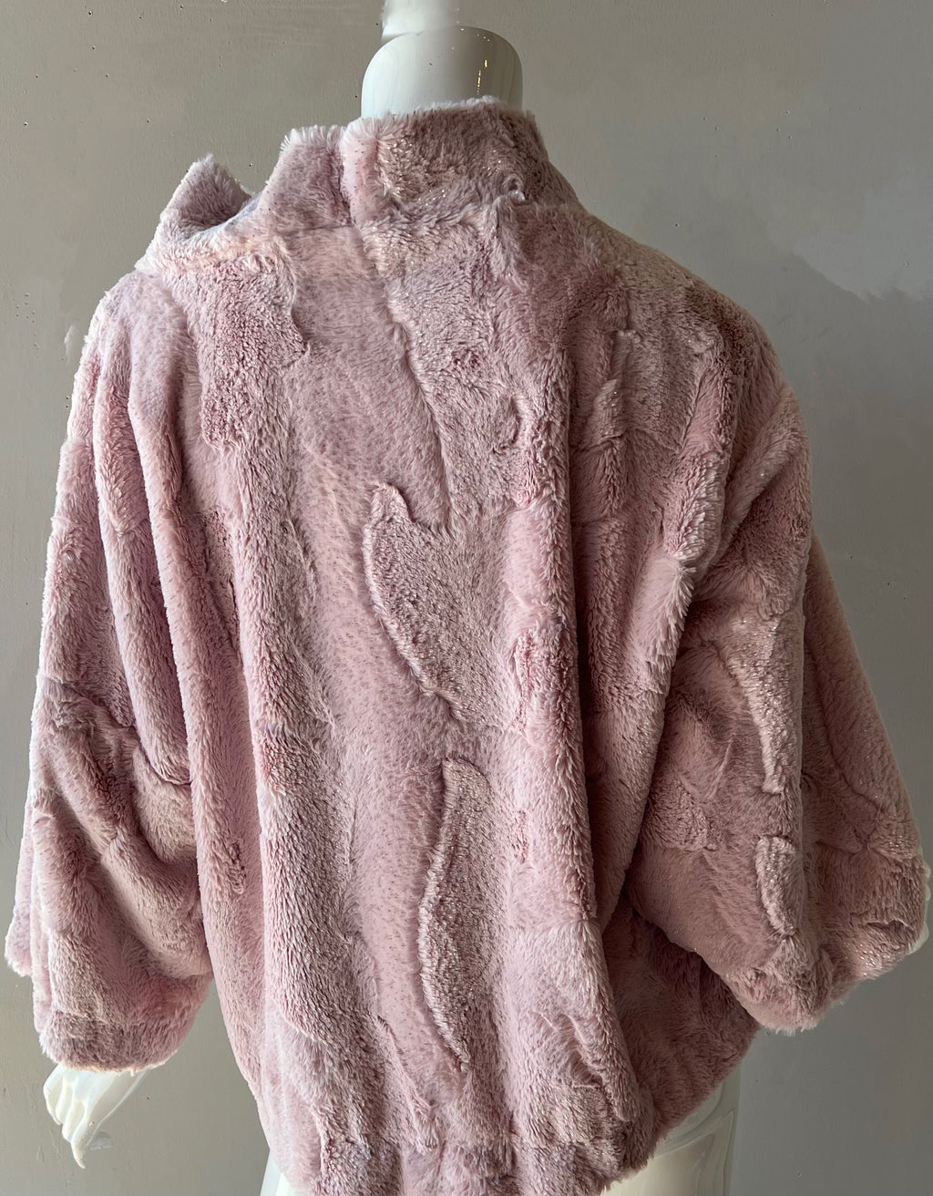IVY JANE Fur CHARLOTTE Poncho Top