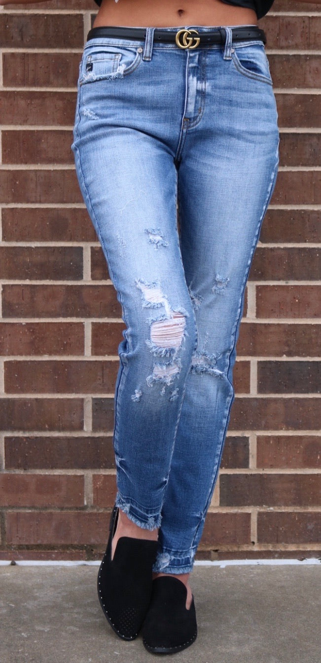 KANCAN Distressed HARTFORD Girlfriend Jeans