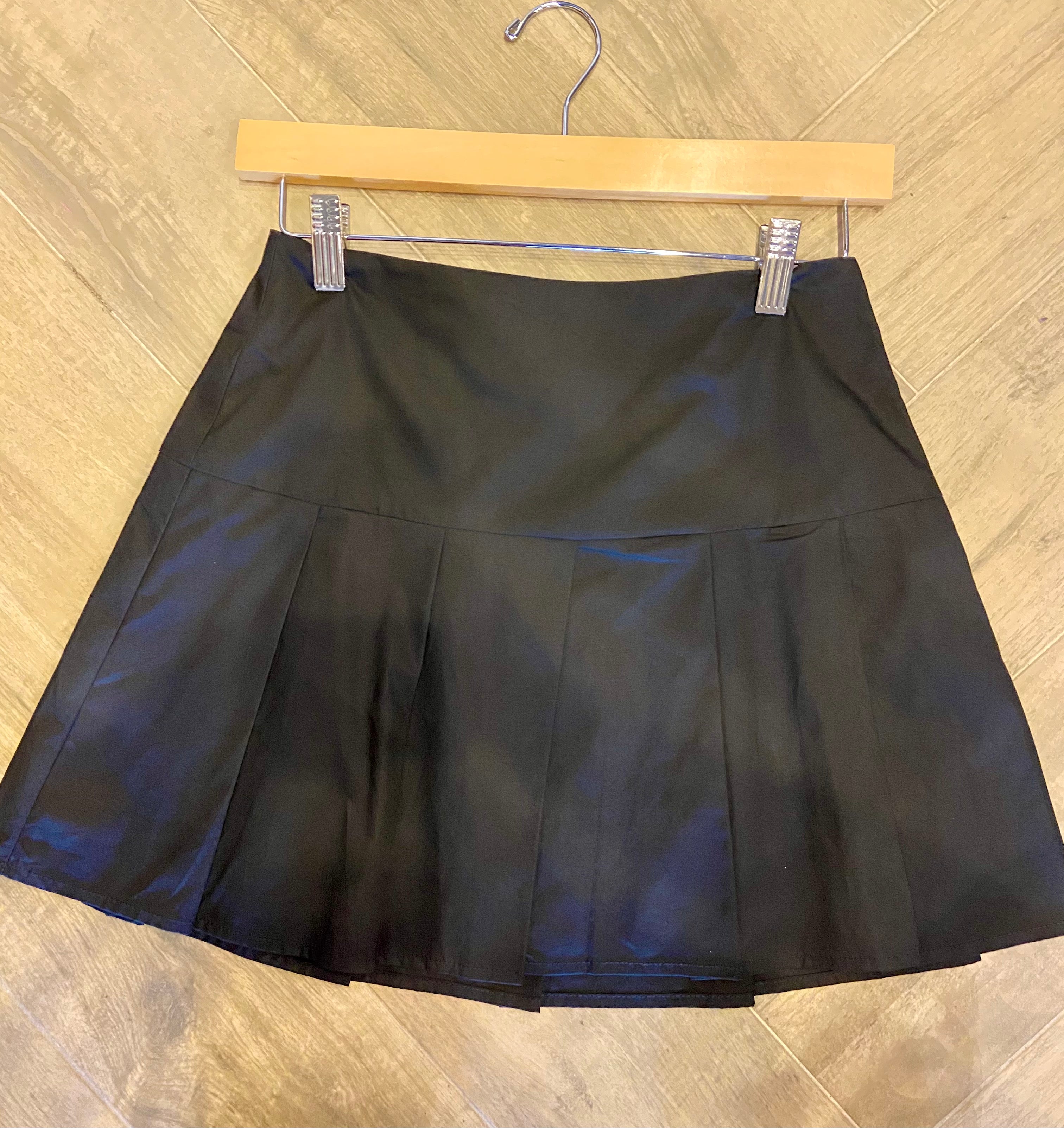 KAMMY StretchPoplin Pleated Mini Skirt