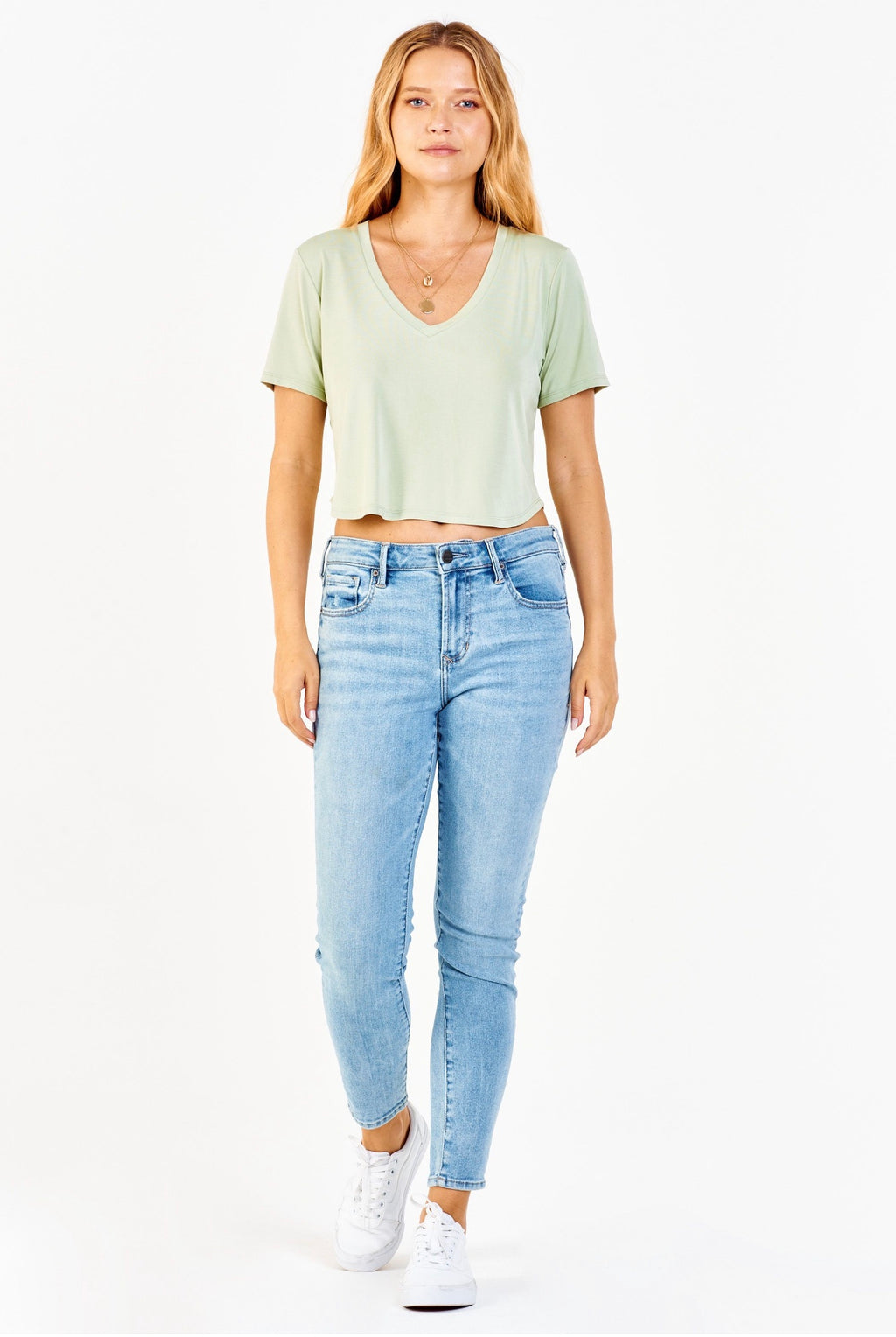 ANOTHER LOVE Megan BABY V-Neck Short Sleeve Top