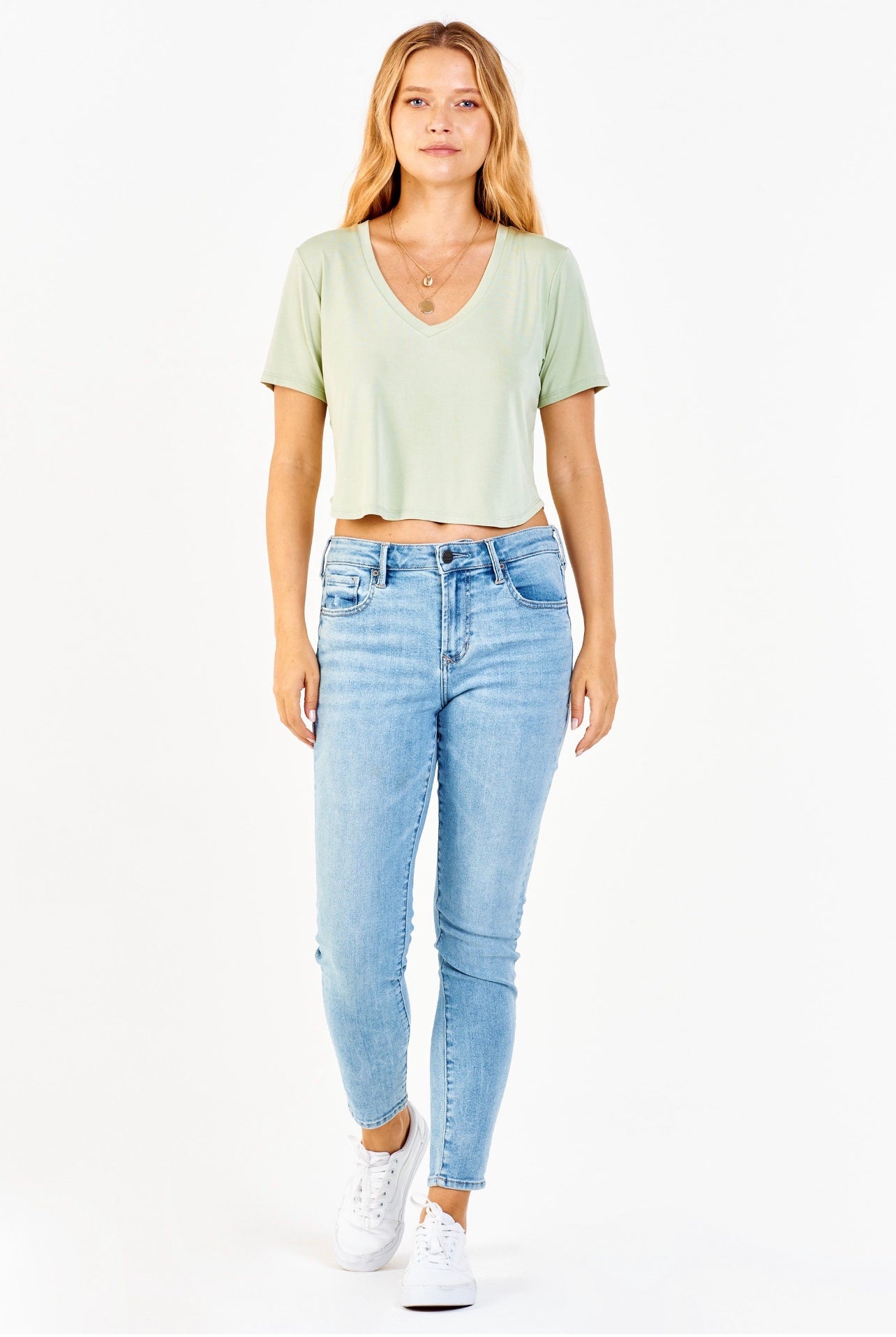 ANOTHER LOVE Megan BABY V-Neck Short Sleeve Top