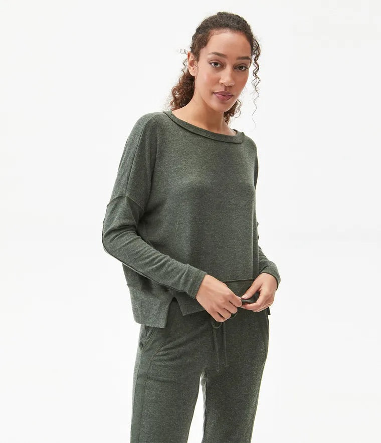 MICHAEL STARS Hilo Staggered Hem TOP