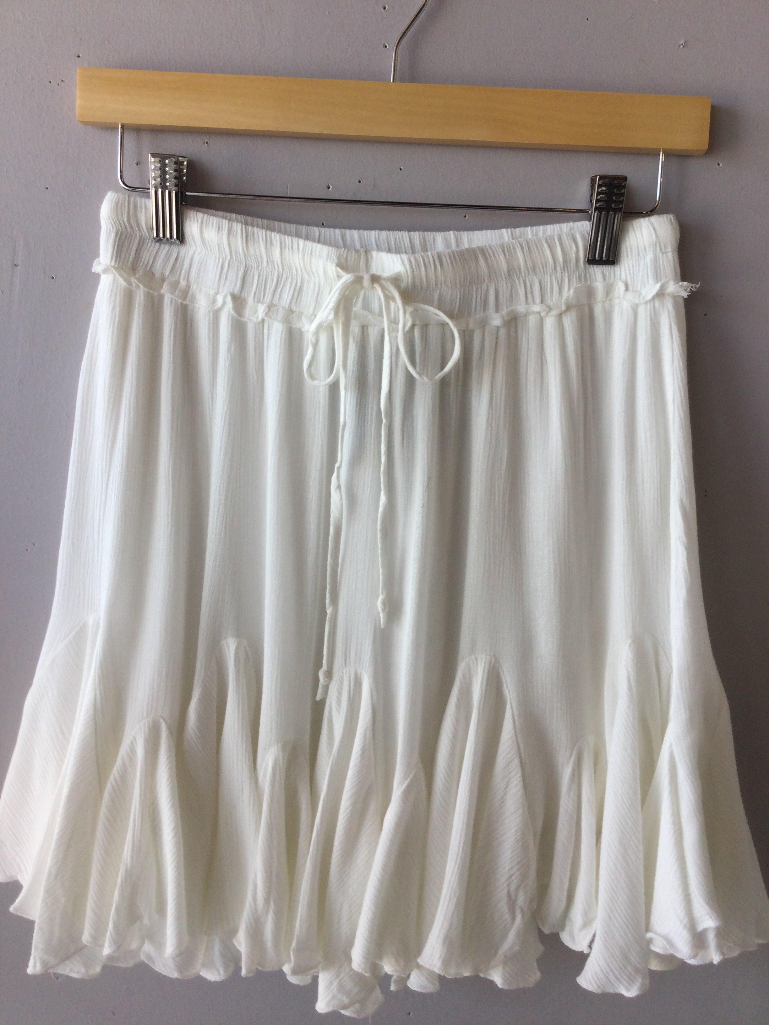 Paper Moon DREAMER Ruffle Edge Skirt