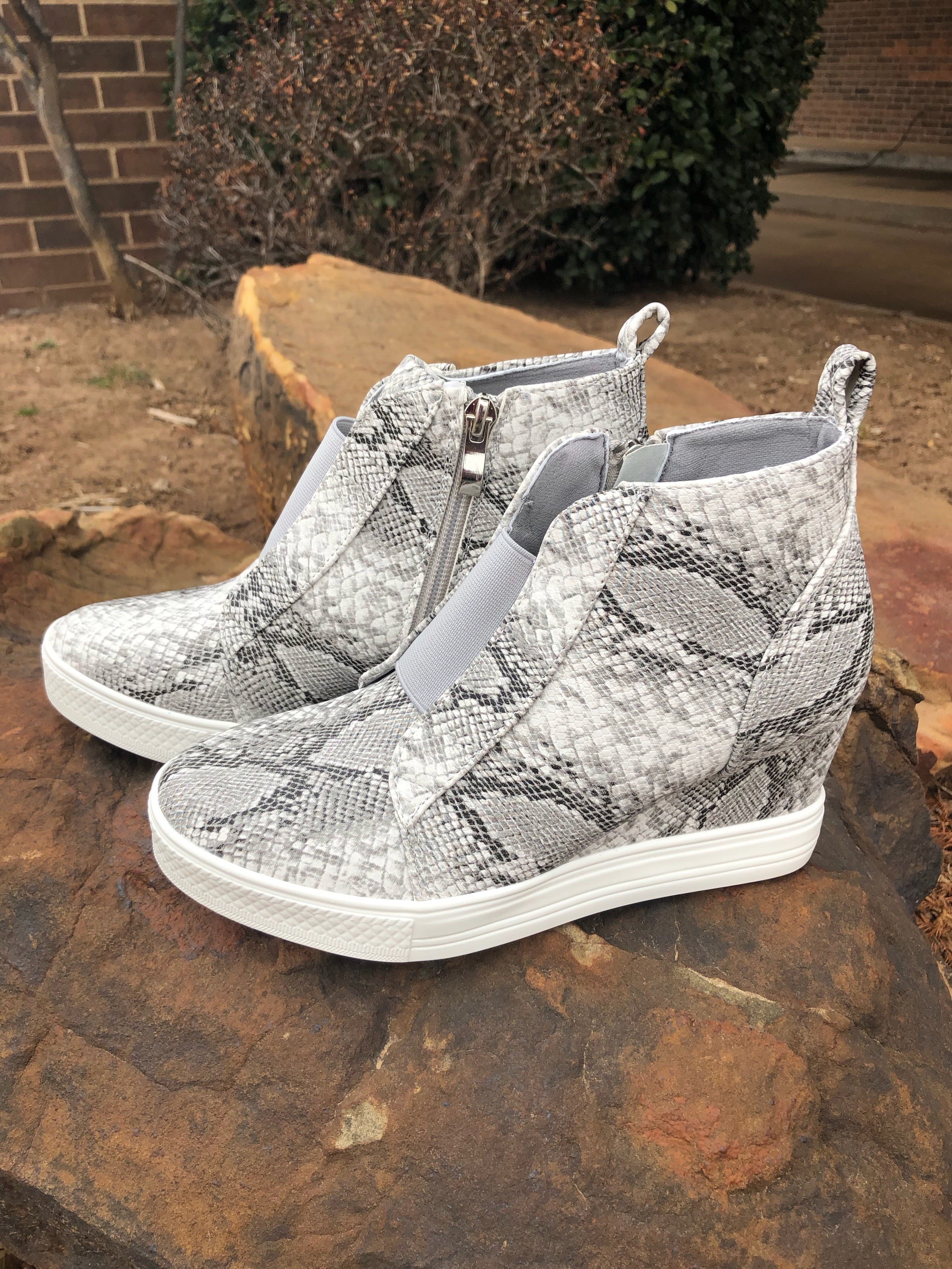 FRONTIER Python Wedge Sneaker Shoe