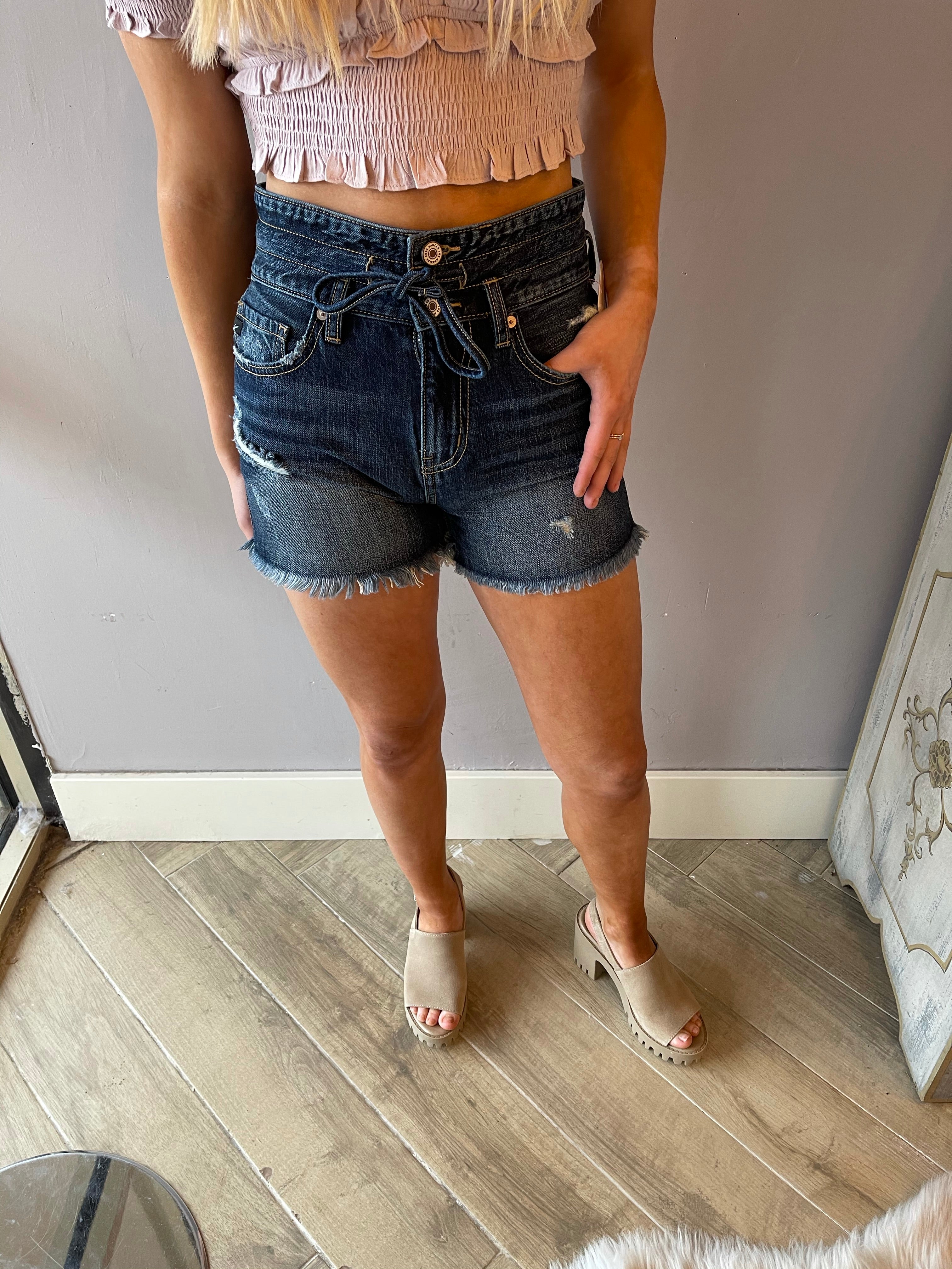 KC HiWaist LIKELY PaperBag Tie Denim Short