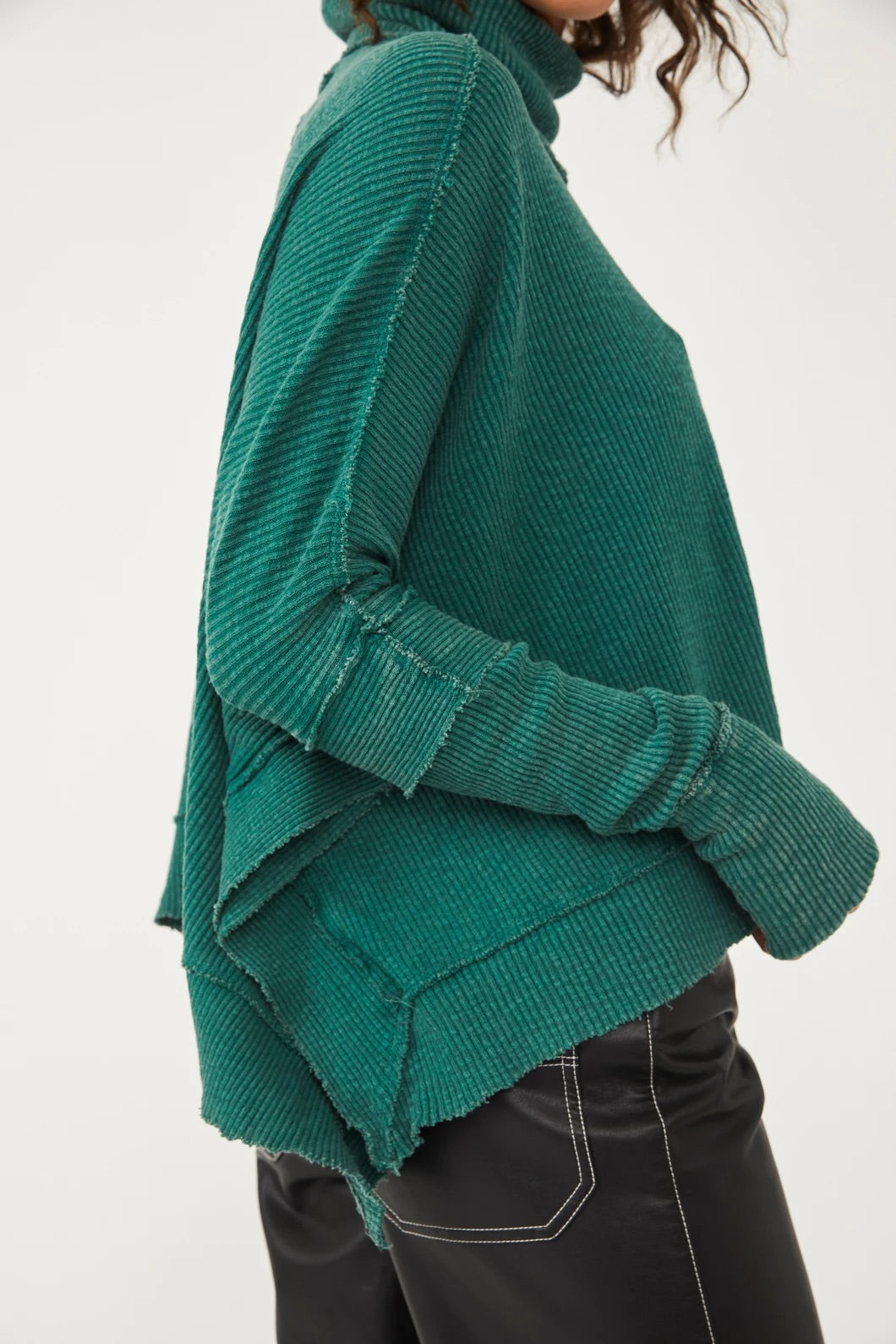 FREE PEOPLE MOON DAISY MOCK NECK RIBBED PULLOVER