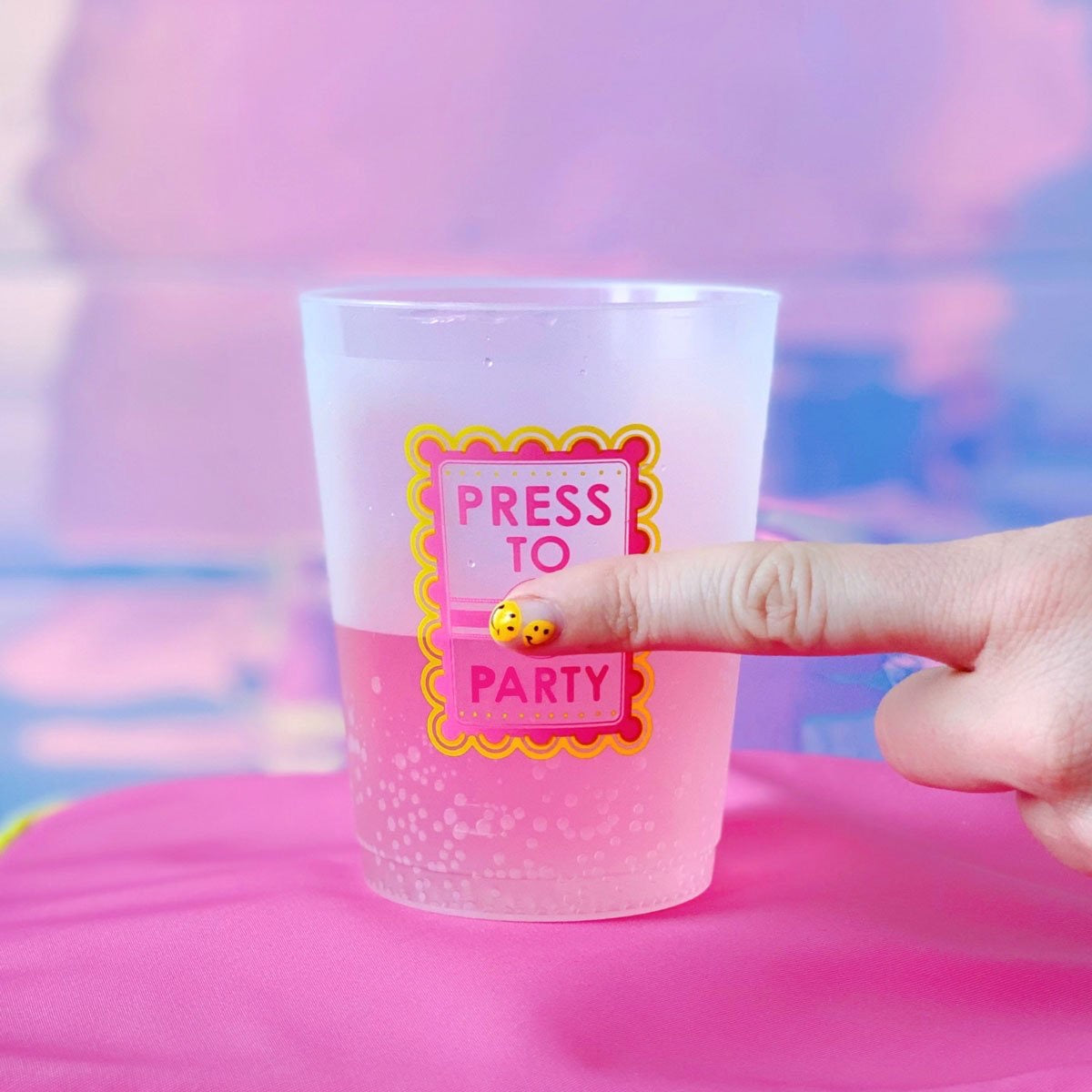 PACKED PARTY Press To Party CUPSTACK