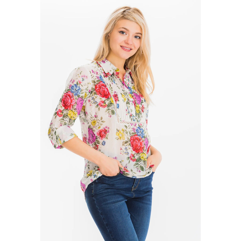 *SACRED Floral Lace Detail Top