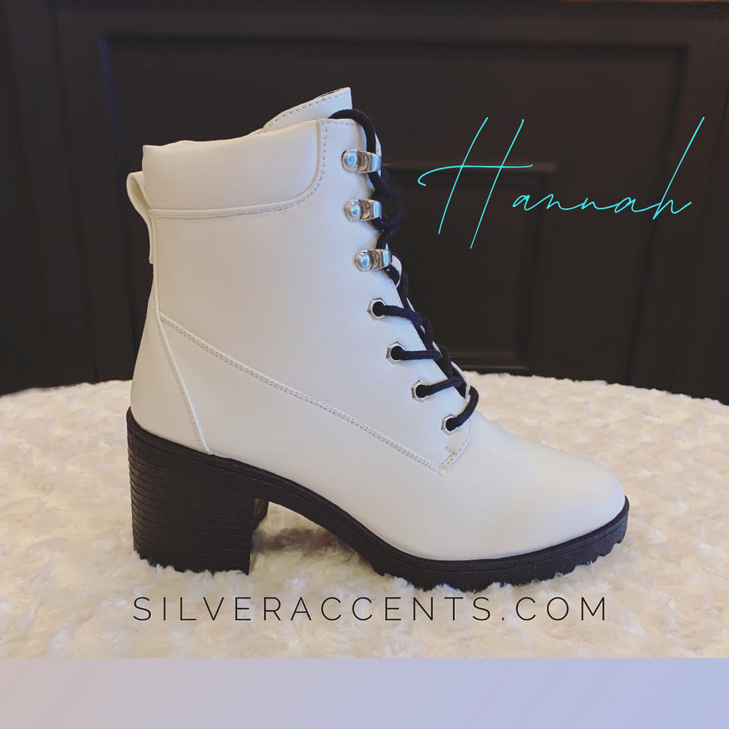 Qupid HANNAH LaceUp Combat Bootie