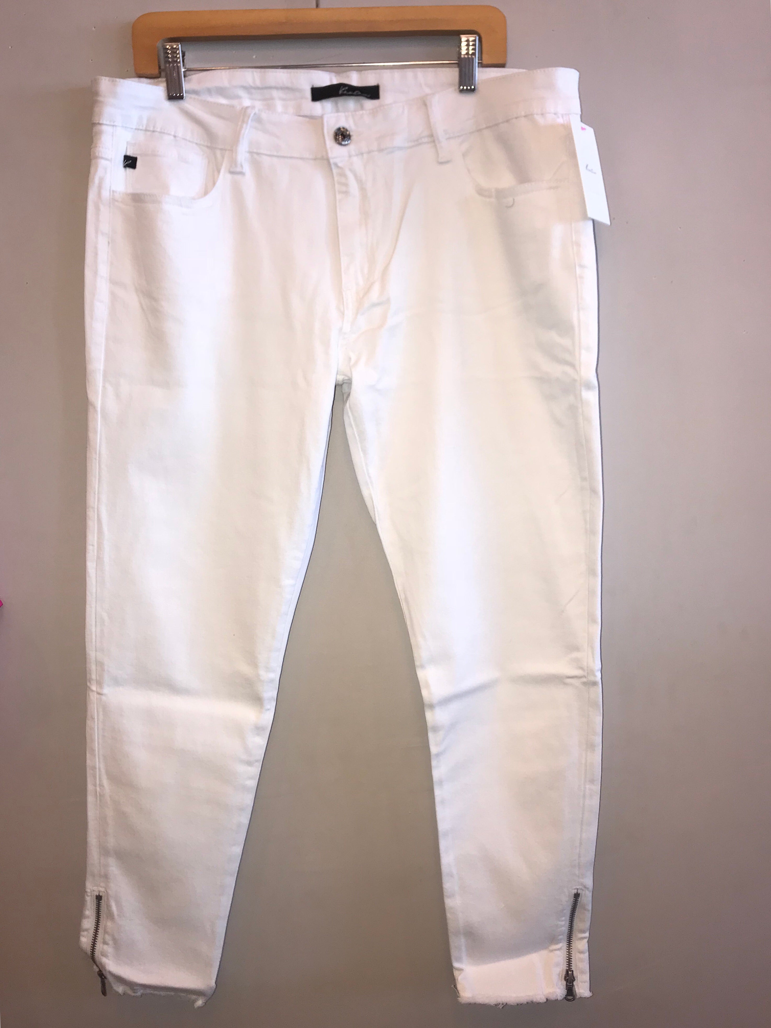 MESMERIZE Curvy Ankle Zip Skinny Jeans