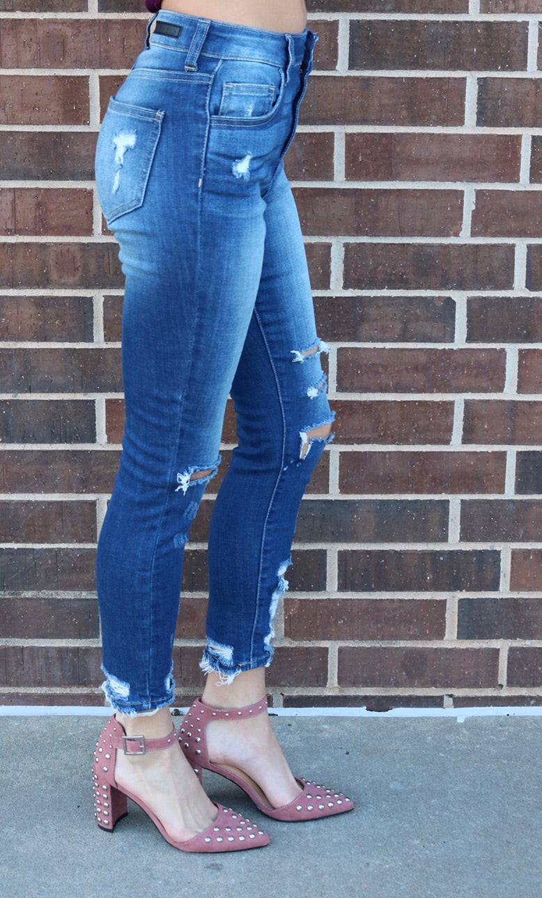 SO CAL HiRise Open Destructed Ankle Skinny Jean