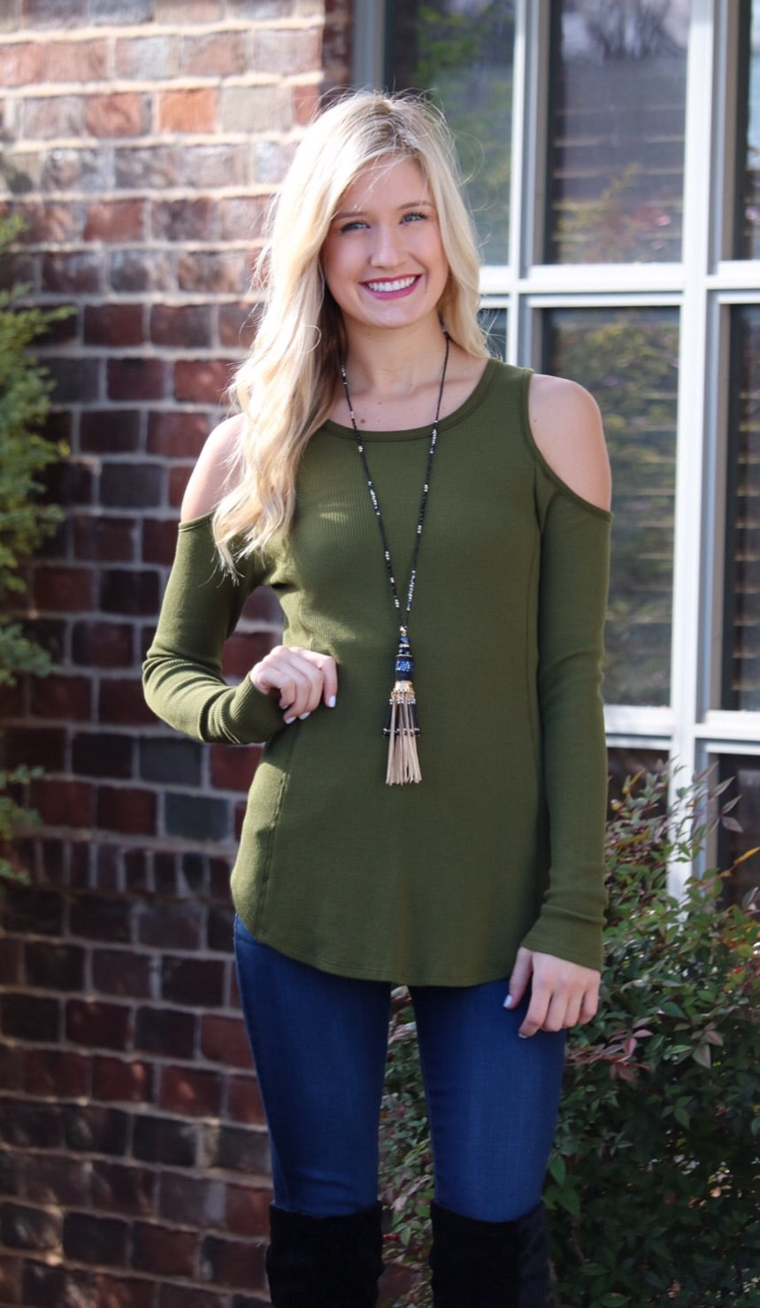 BOBI SuperSoft CUT IT OUT Thermal Cold Shoulder ScoopHem Top