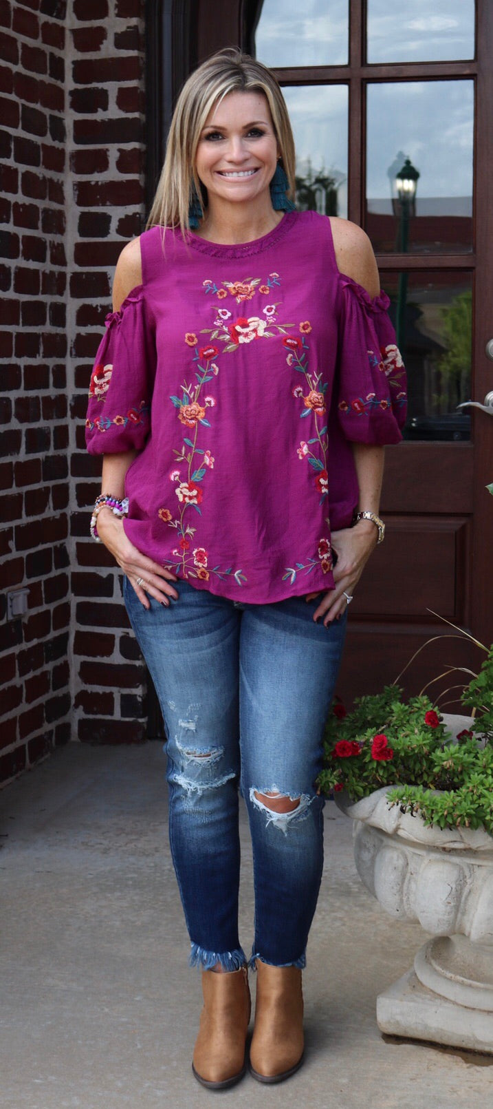 SKY’S THE LIMIT Embroidered Floral ColdShoulder Woven Top