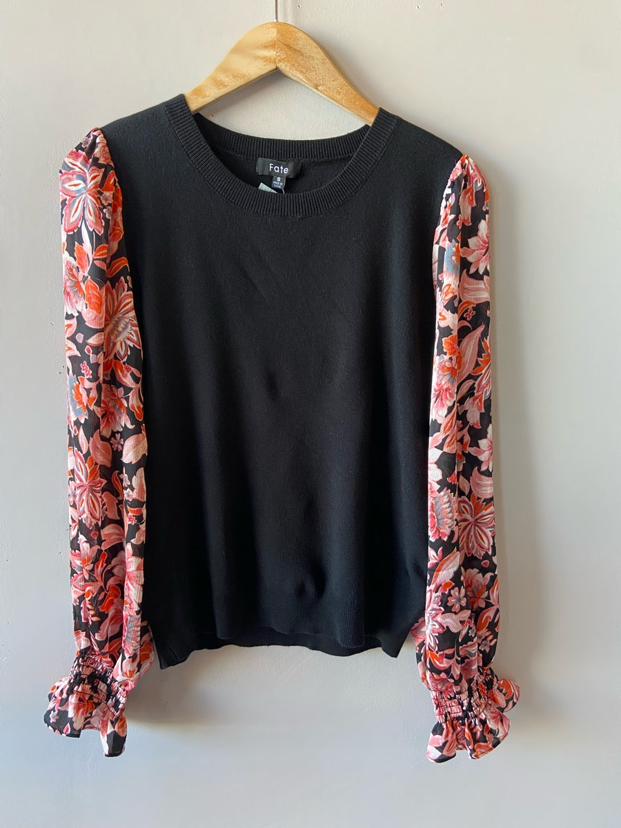 AVERY Contrast Floral Sleeve Sweater Top