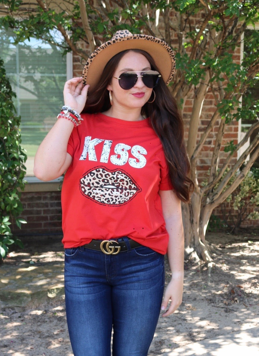 Mazik KISS Leopard Lips Distressed Tee Top