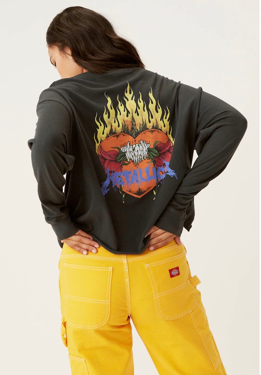 DD Metallica FLAMING SKULL Long Sleeve Tee