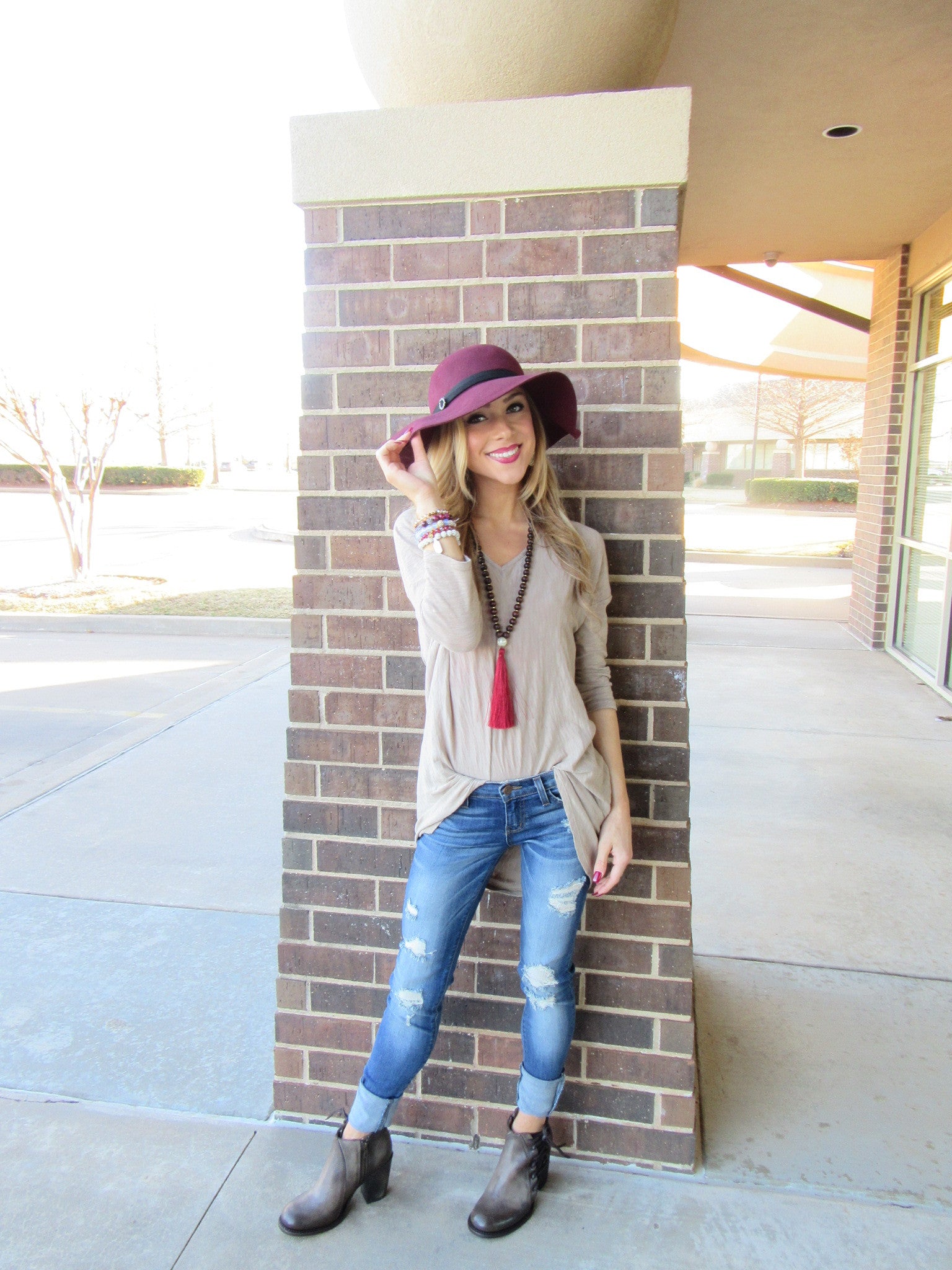 BOBI 3/4 Sleeve WALK ON THE BEACH Slub HiLo V-Neck Tunic Top