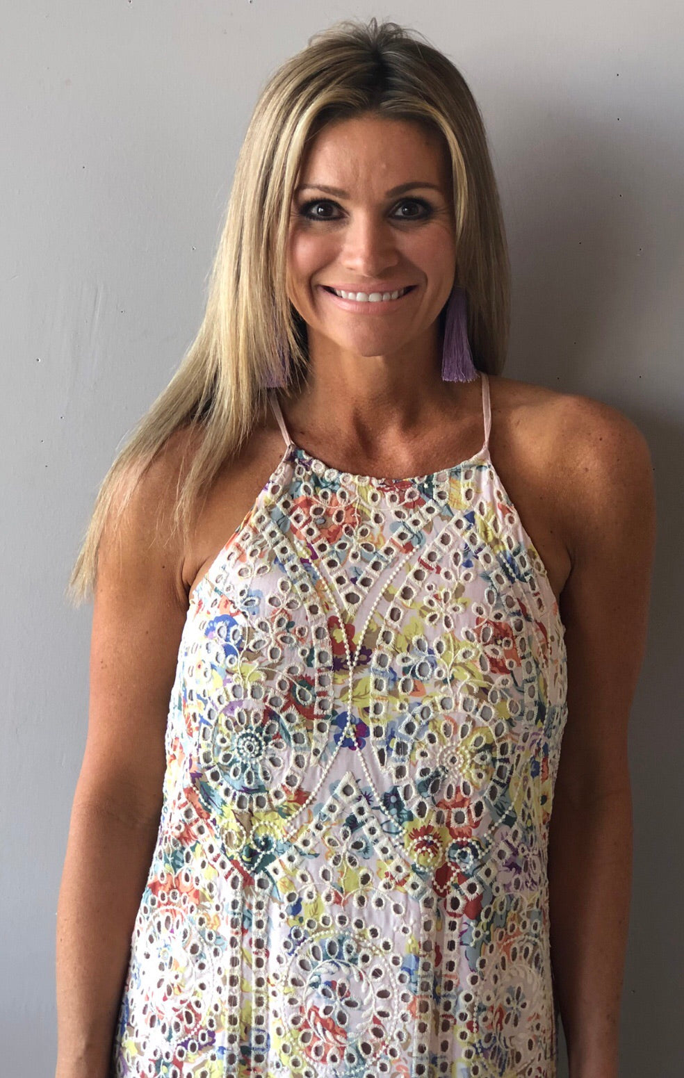 DAYLIGHT Eyelet Floral ScallopHem Shift Woven Dress