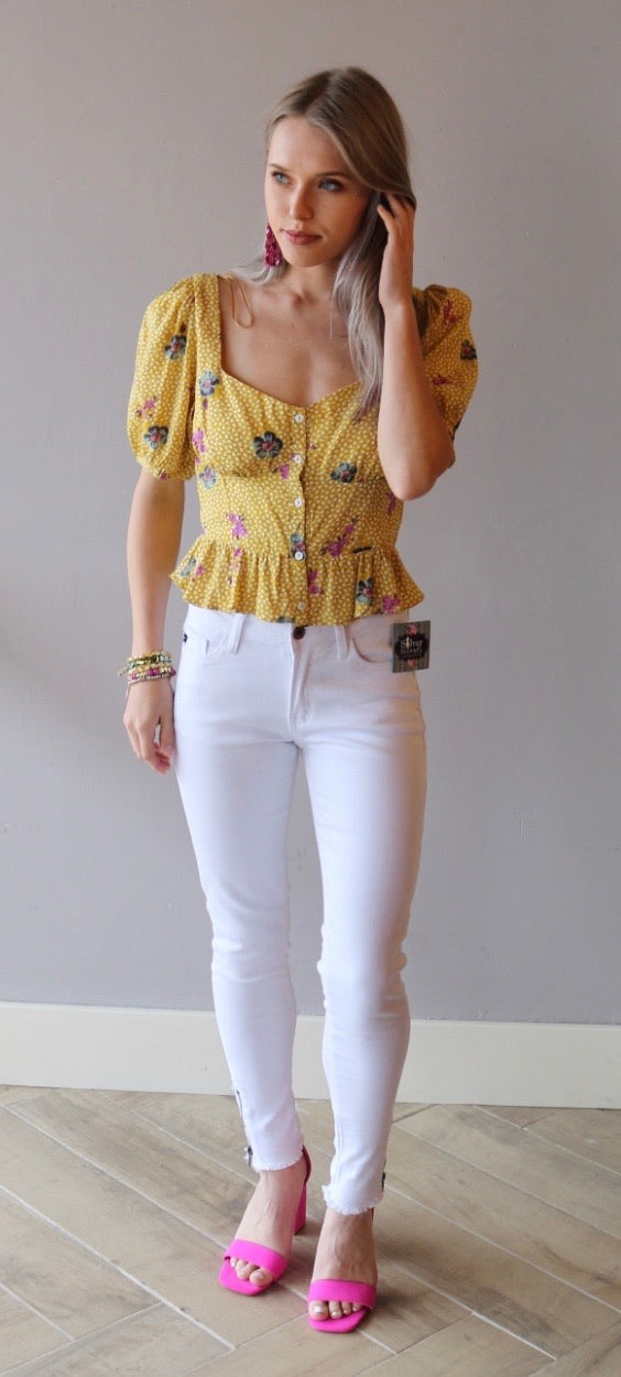 Lush NONI Floral/PolkaDot Sweetheart Neck ButtonDown Ruffle Peplum Top